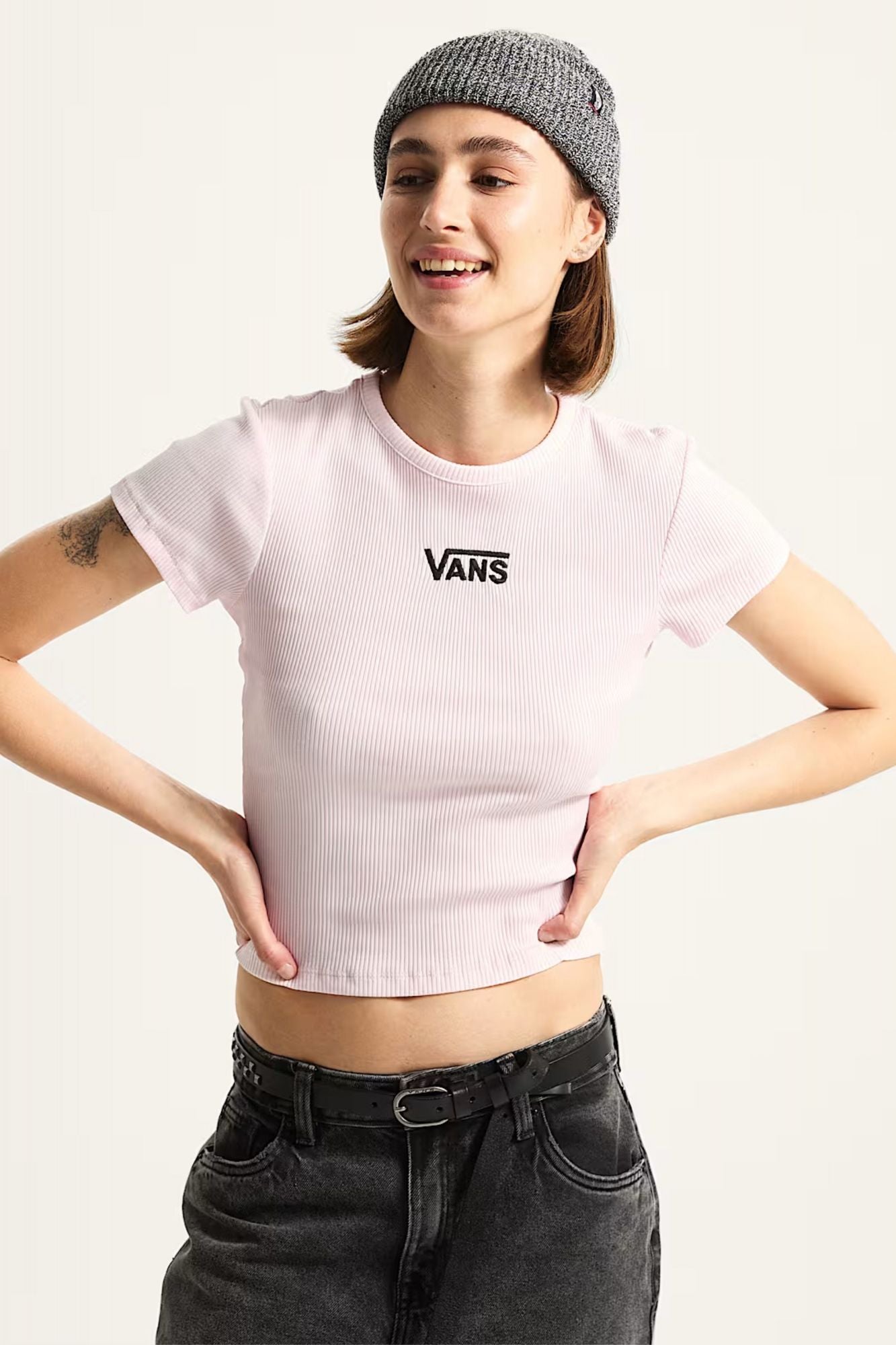 VANS CAMERON TEE en color ROSA (1)