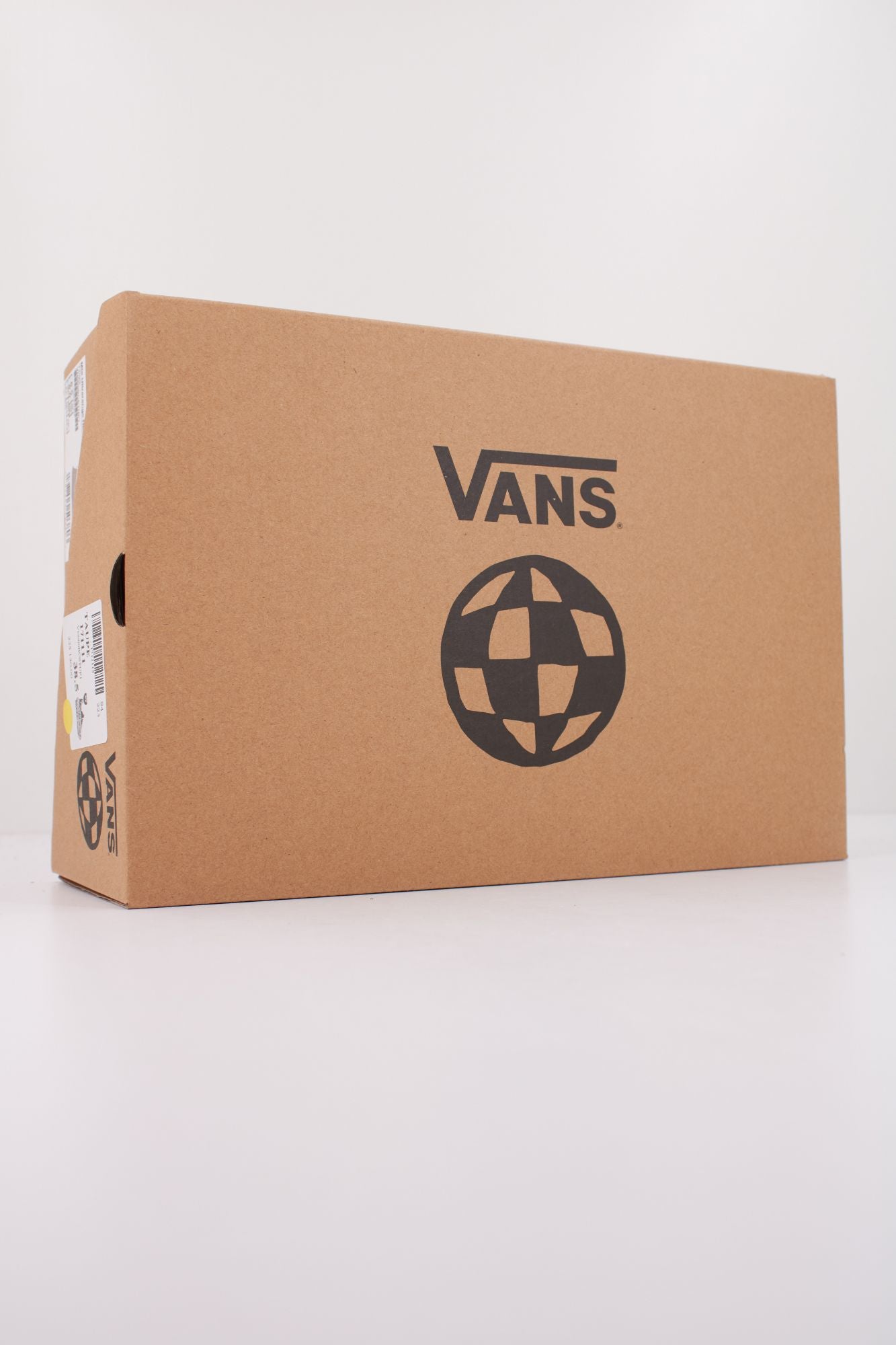 VANS MTE ULTRARANGE NEO VR3 en color BEIS (6)