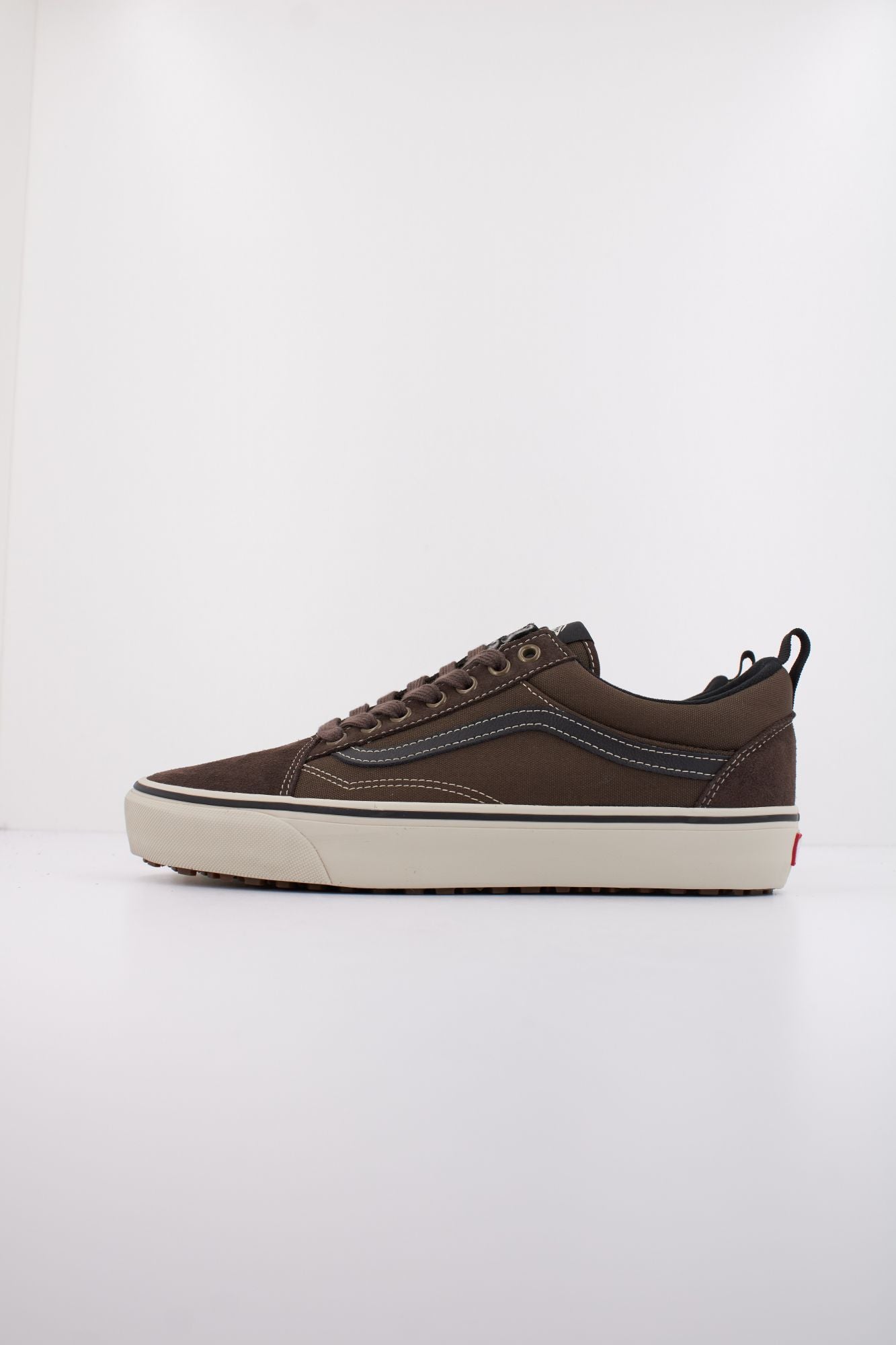 VANS MTE OLD SKOOL INSULATE en color MARRON (1)