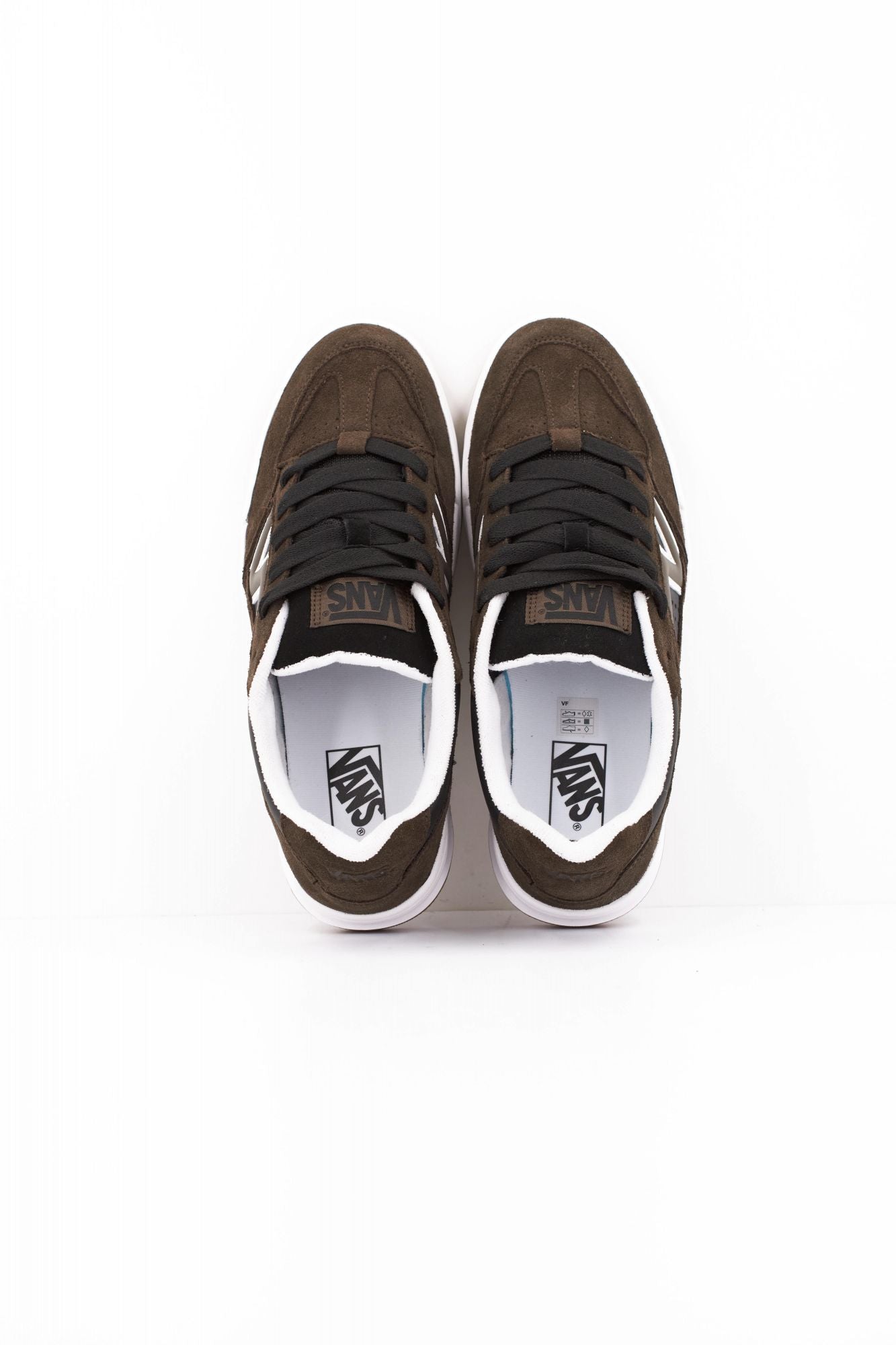 VANS UPLAND VARS en color MARRON (5)