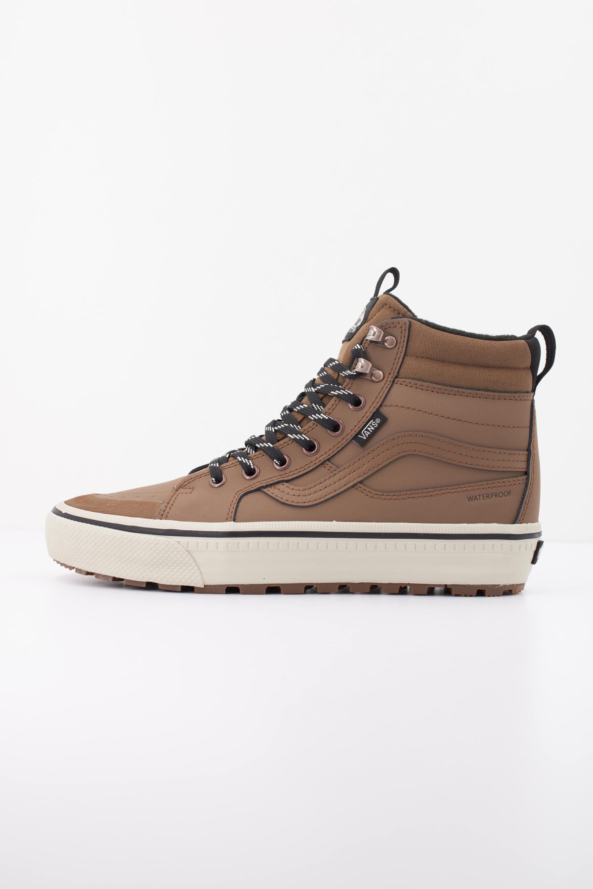 VANS MTE SK8-HI WATERPROOF en color MARRON (1)