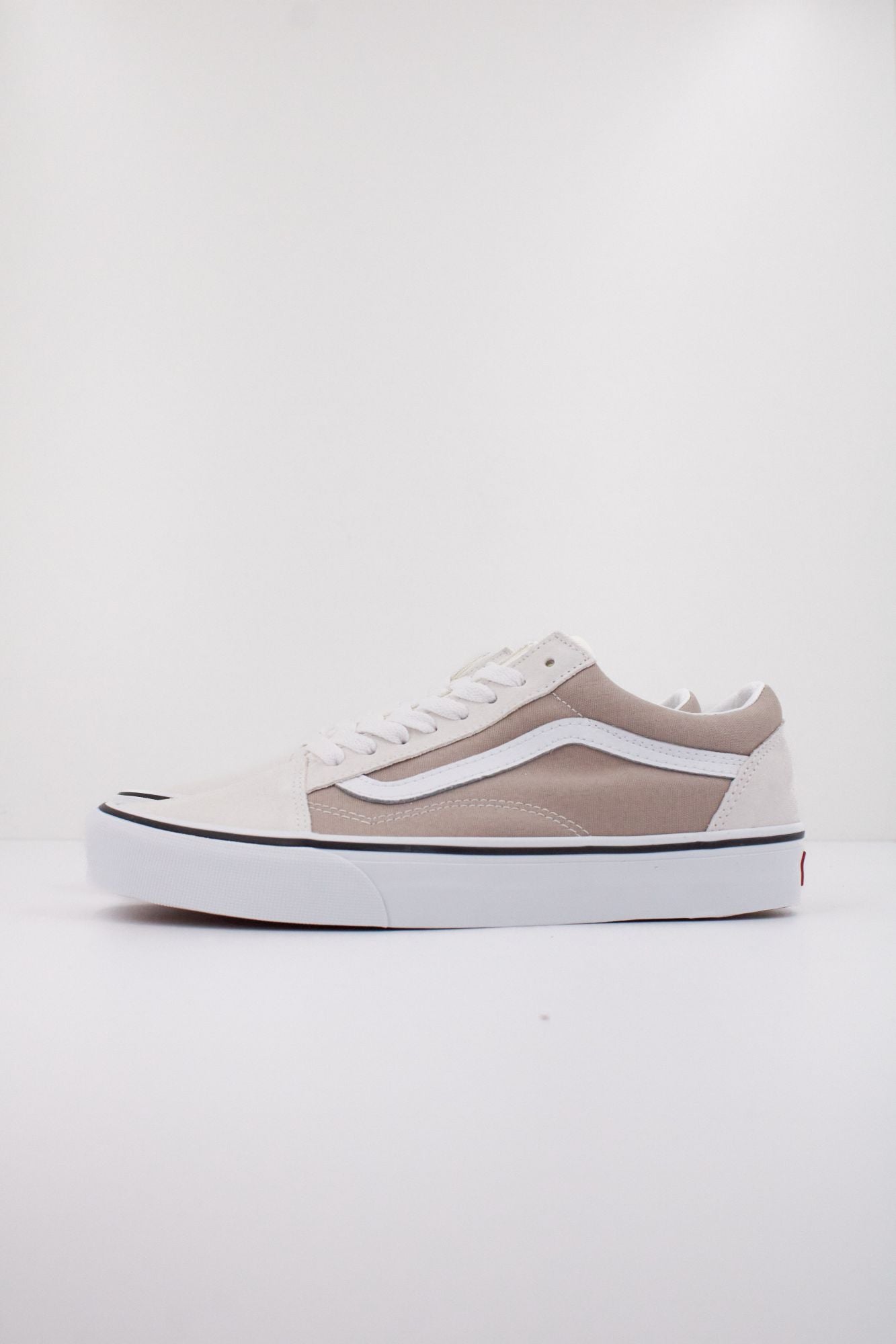 VANS OLD SKOOL en color BEIS (1)