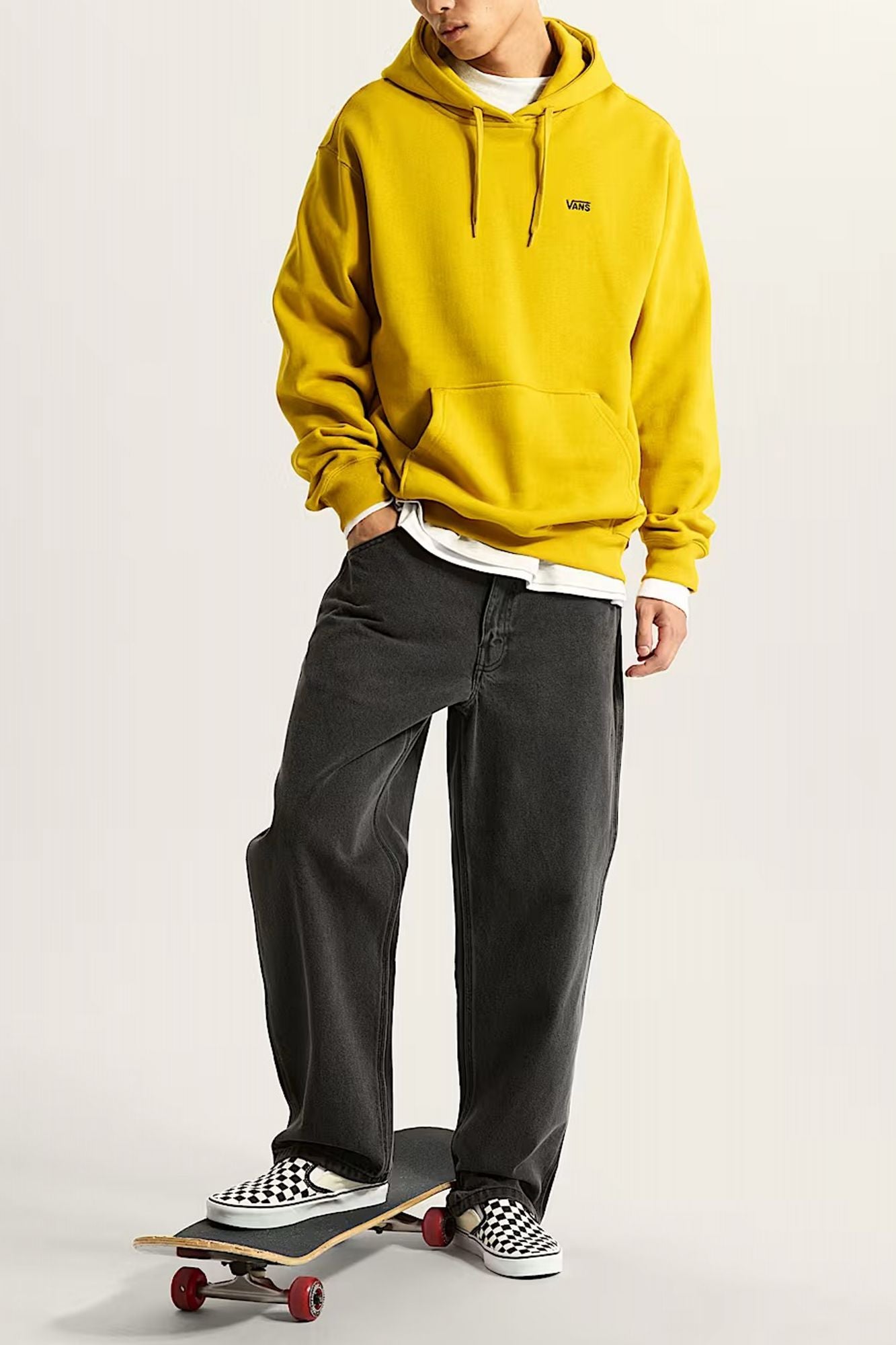 VANS LEFT CHEST II LOOSE PO en color AMARILLO (4)