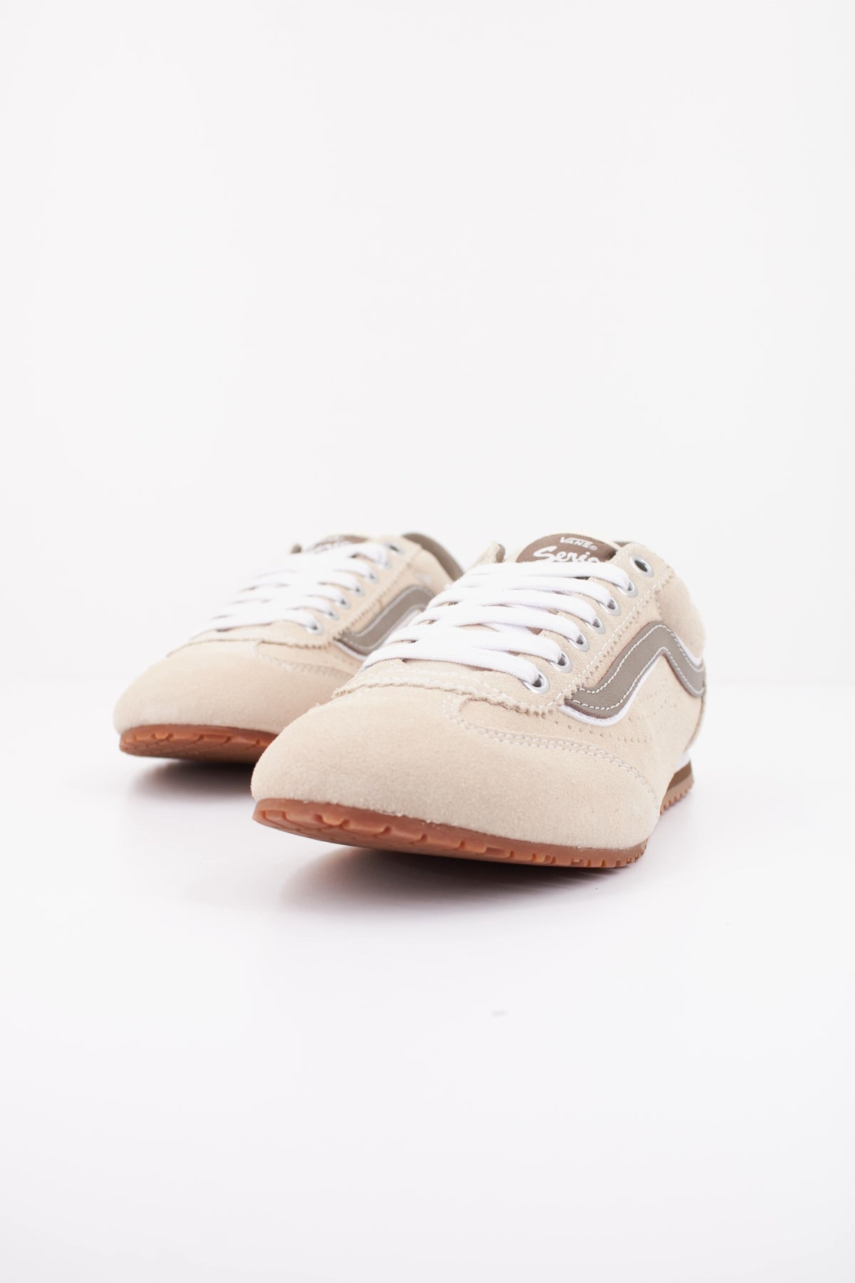 VANS SUPER LOWPRO VN000D83CG11 en color BEIS (2)