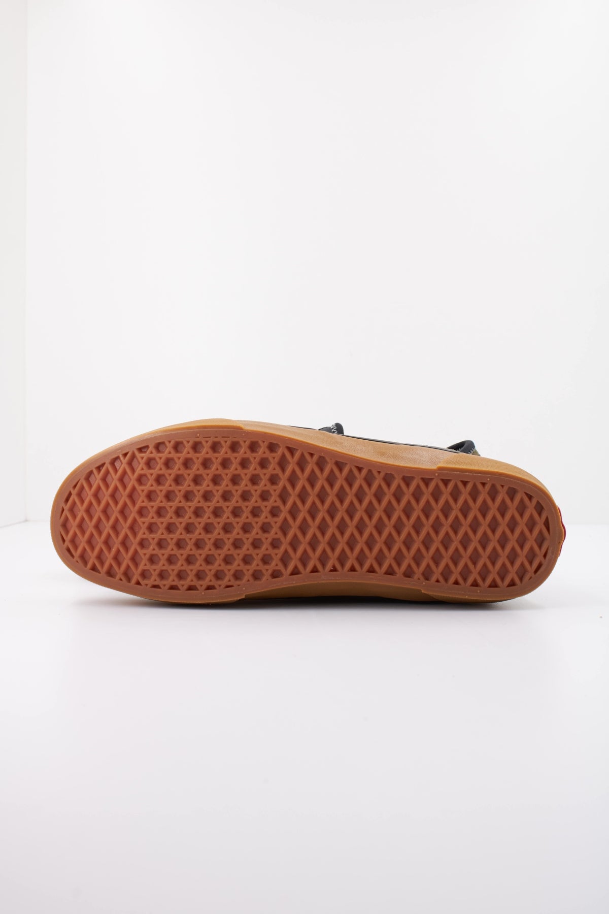 VANS ROWLEY CLASSIC GUM en color VERDE (5)