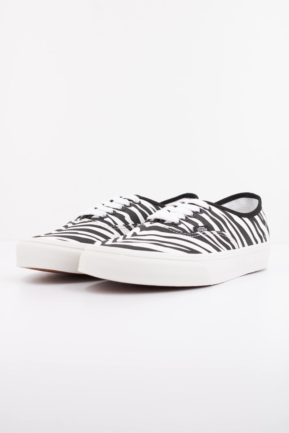 VANS AUTHENTIC en color ANIMAL PRINT (2)