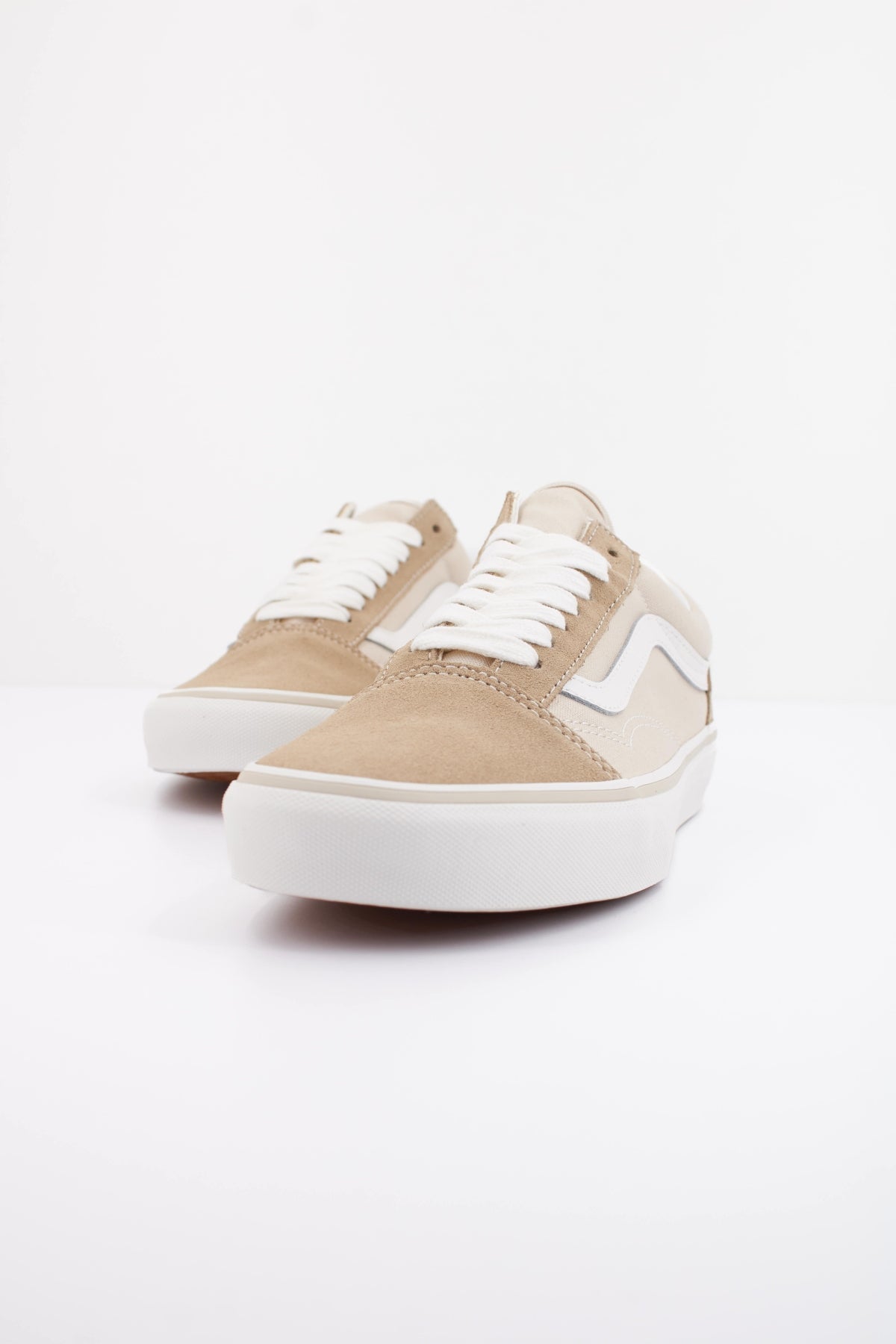 VANS OLD SKOOL NINE en color MARRON (2)