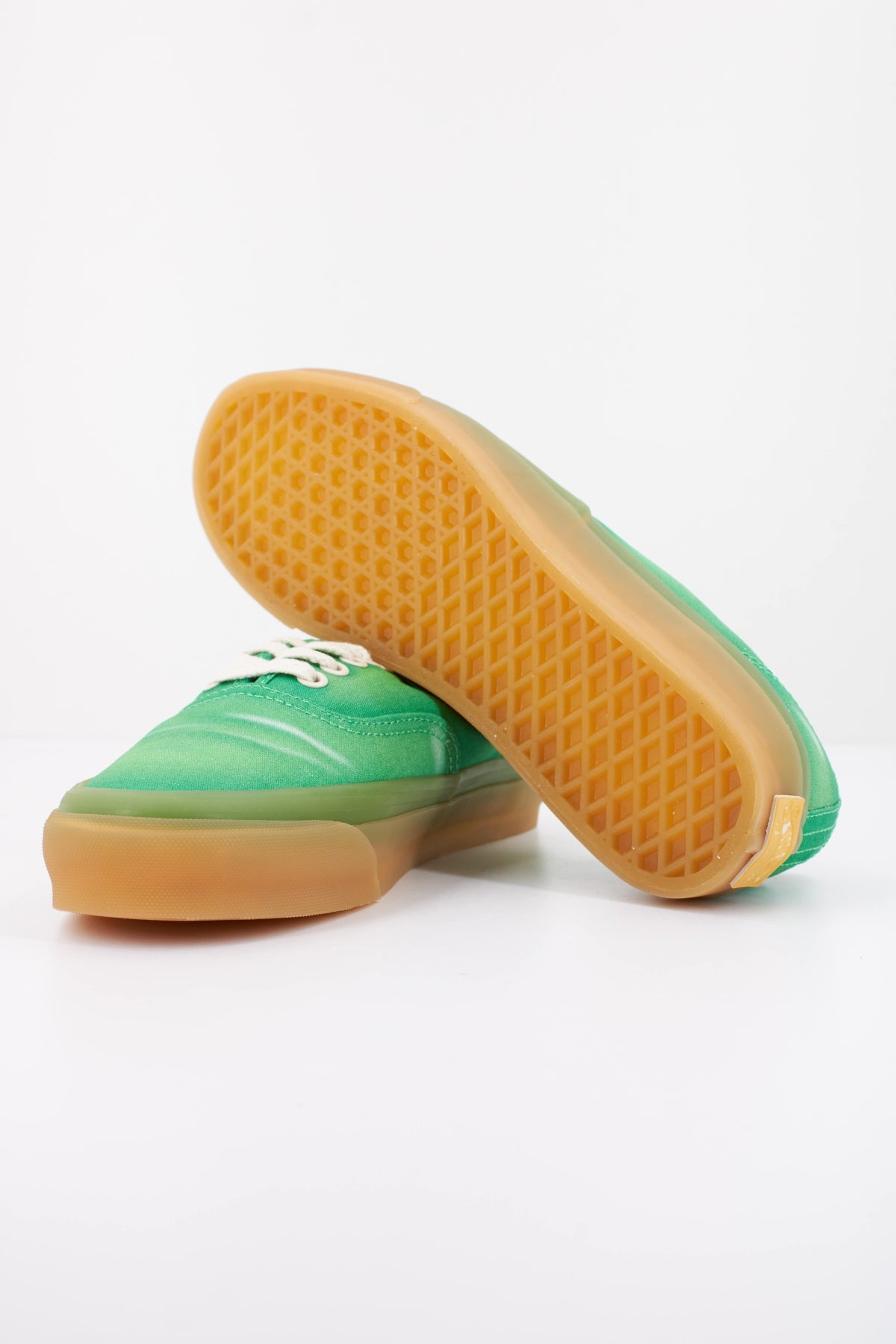 VANS LX AUTHENTIC 44 VN000DB8CYL1 en color VERDE (5)
