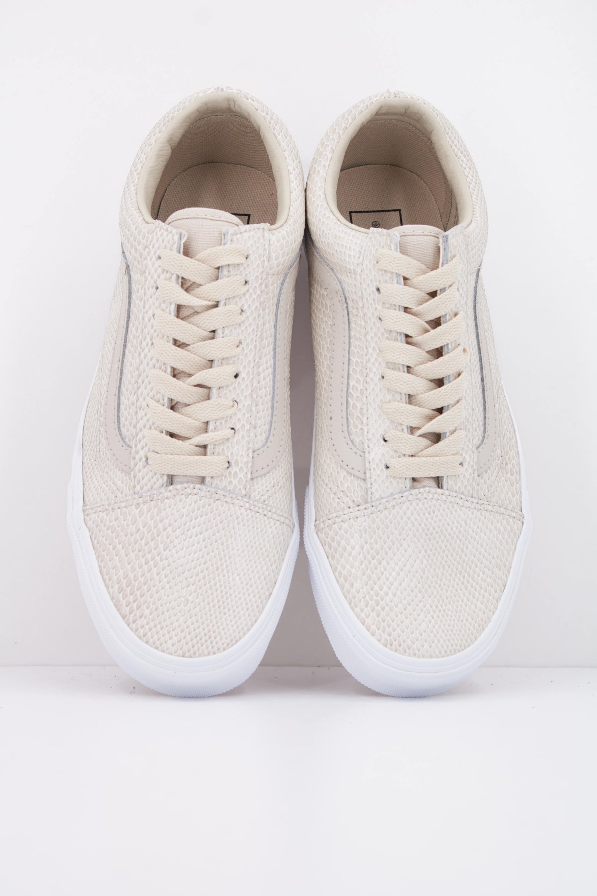 VANS OLD SKOOL VN000EDY2N11 en color BEIS (3)