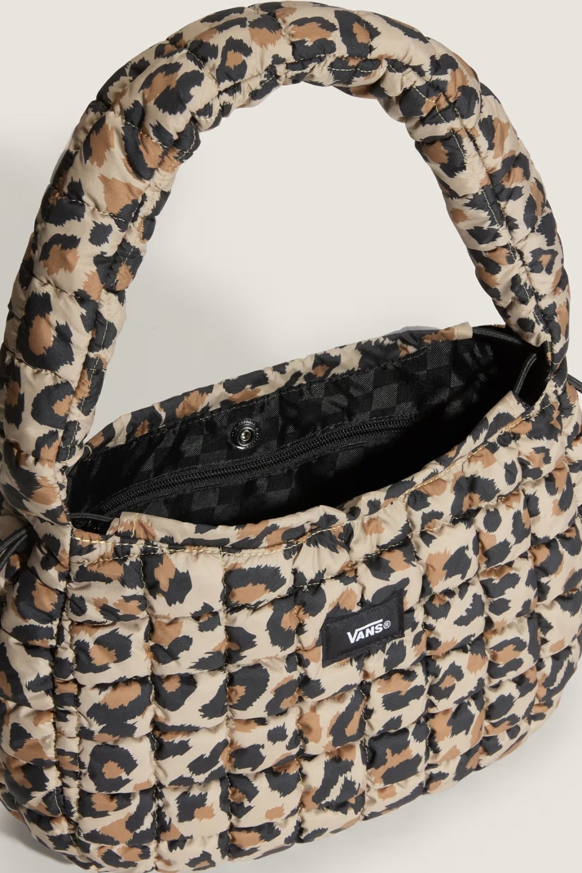 VANS VN000X3B4MG1 QUILTED KATIE BAG en color ANIMAL PRINT (3)