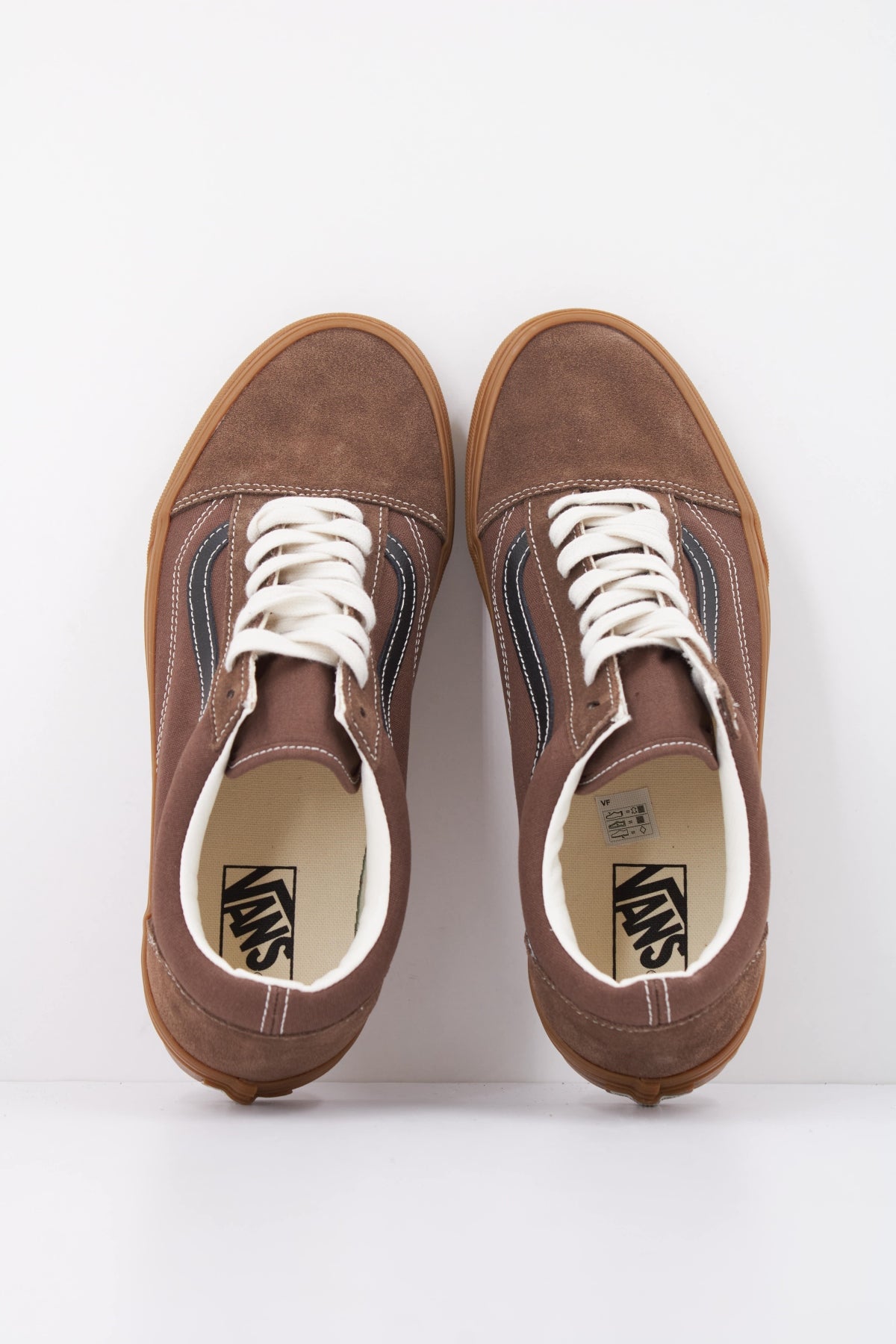VANS VN000Z90FST1 OLD SKOOL GUM VNTCO en color MARRON (3)