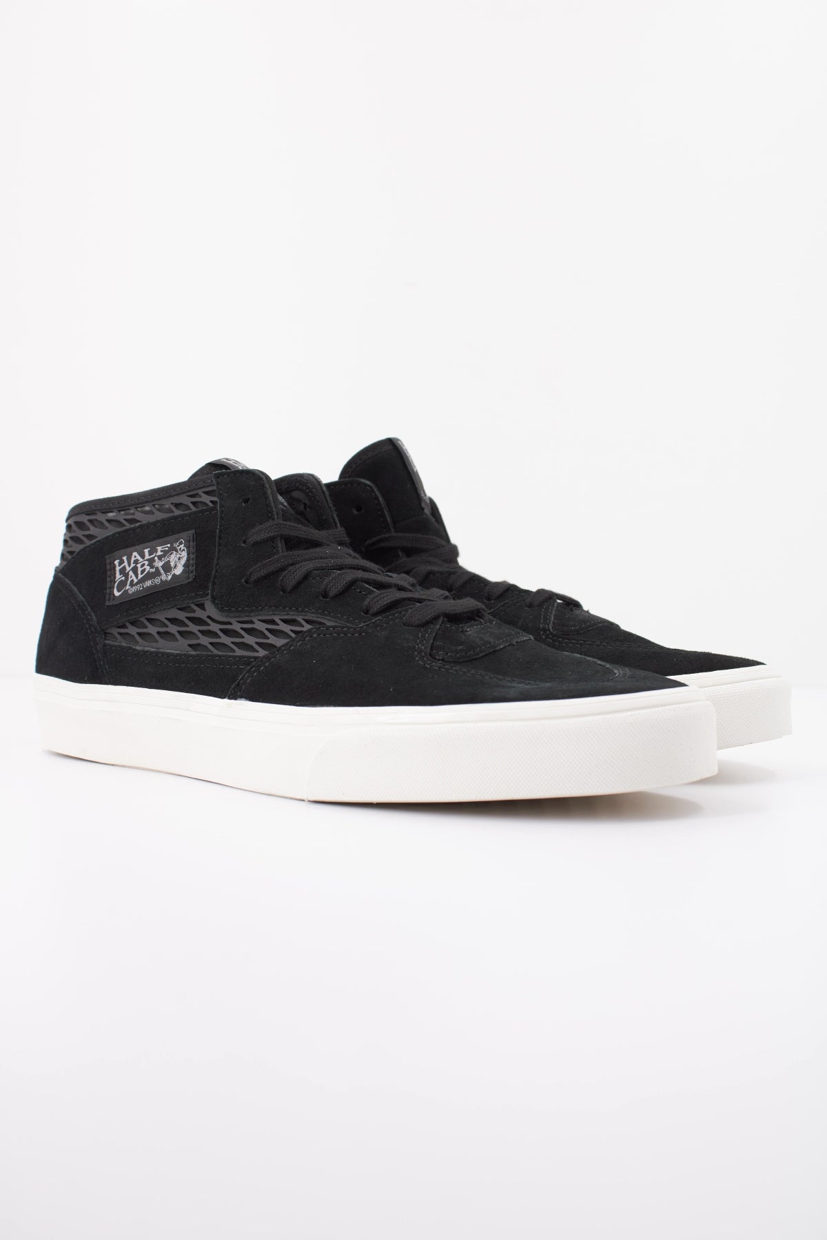 VANS HALF CAB DECON en color NEGRO (2)