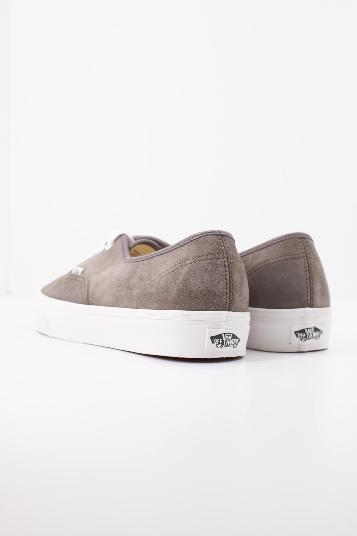 VANS AUTHENTIC VN000D7Y9JC1 en color GRIS (4)