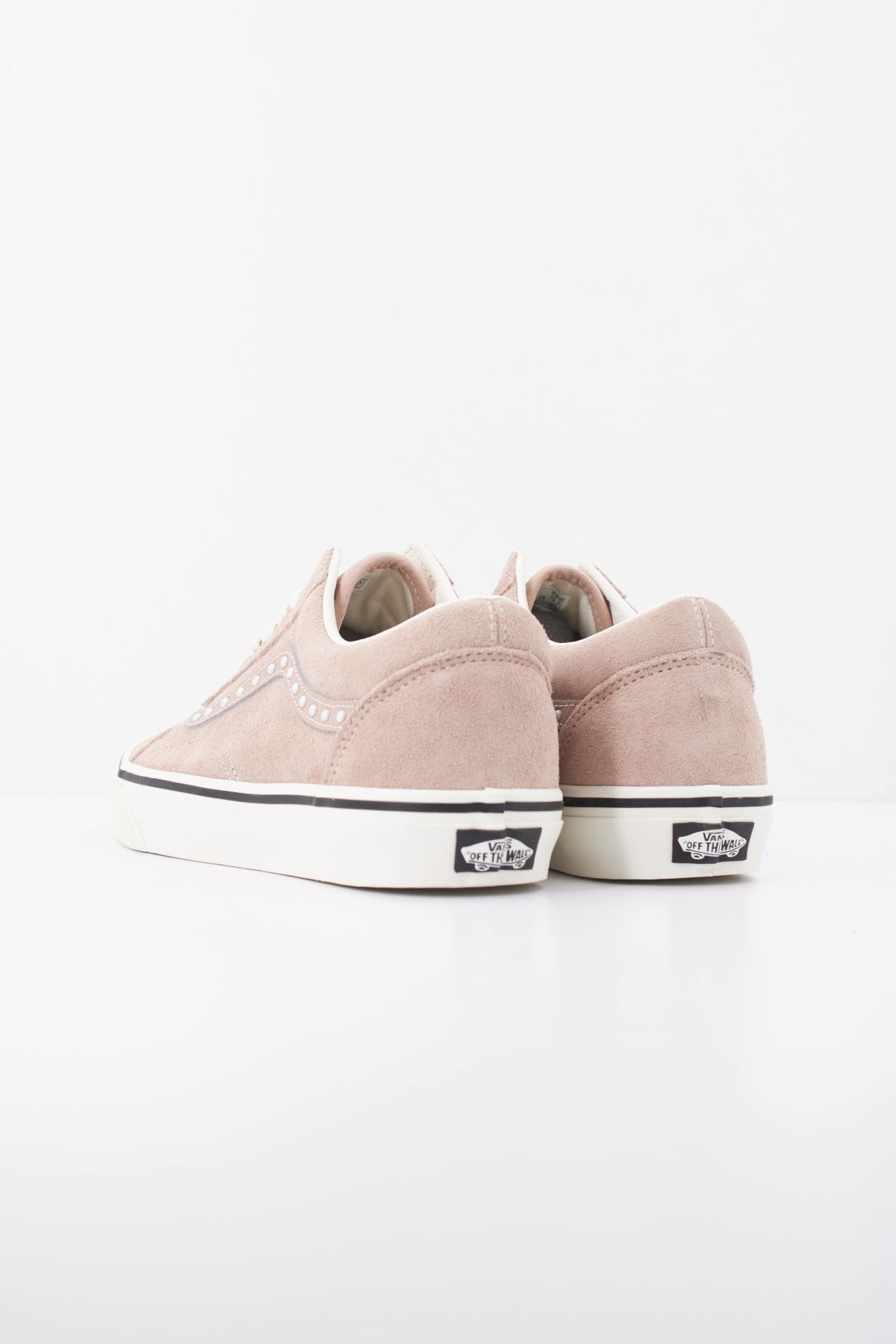 VANS OLD SKOOL VN000E8WE2V1 en color BEIS (4)