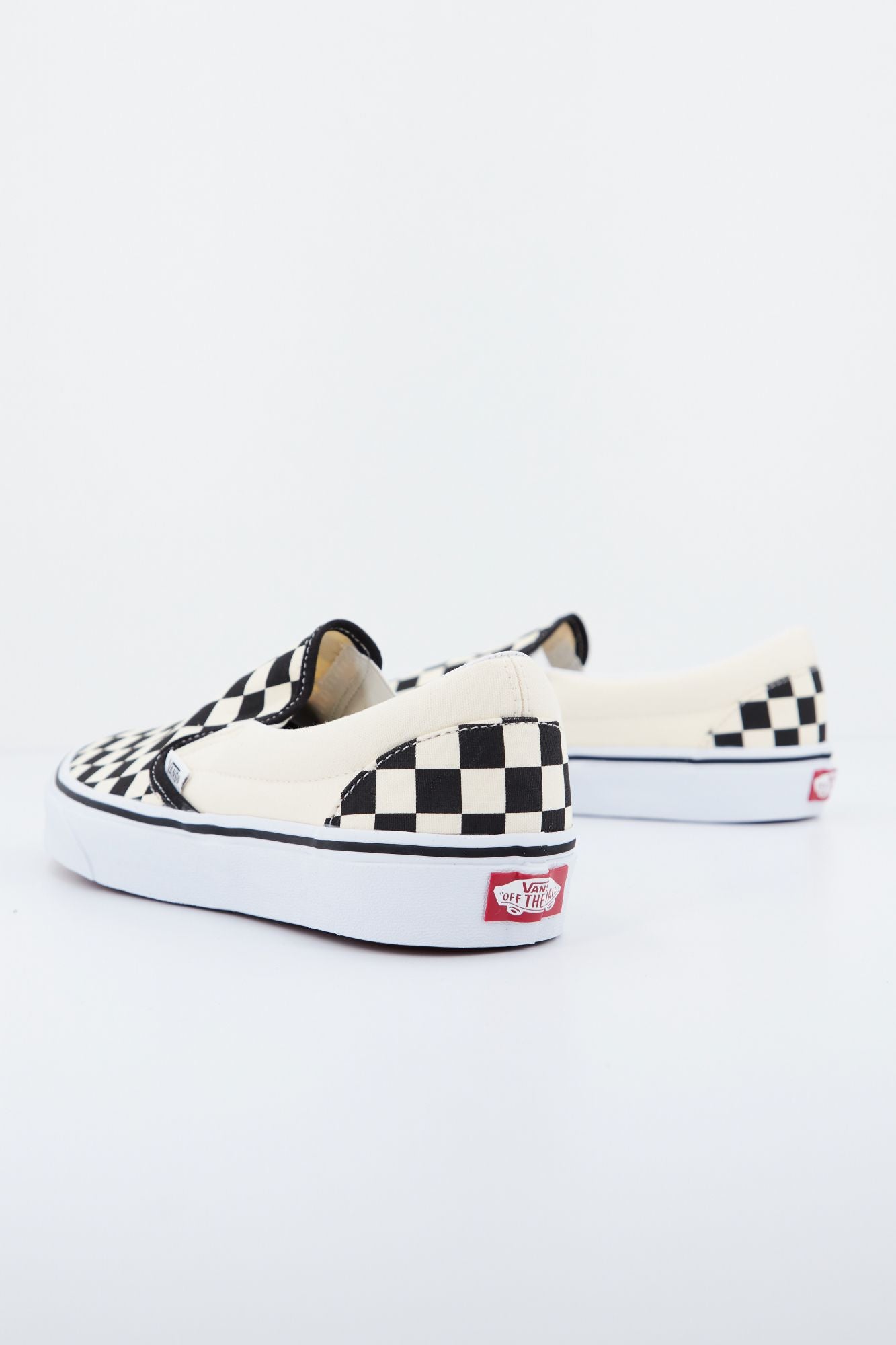 VANS CLASSIC SLIP-ON en color BLANCO (3)