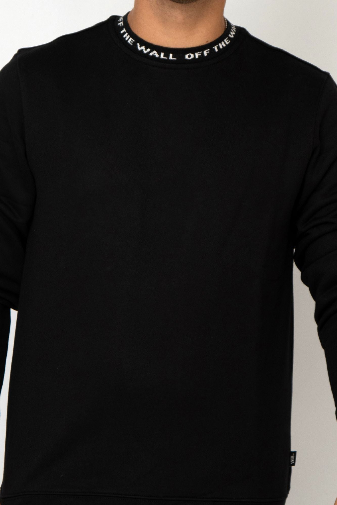 VANS OTW JACQUARD CREW en color NEGRO (2)