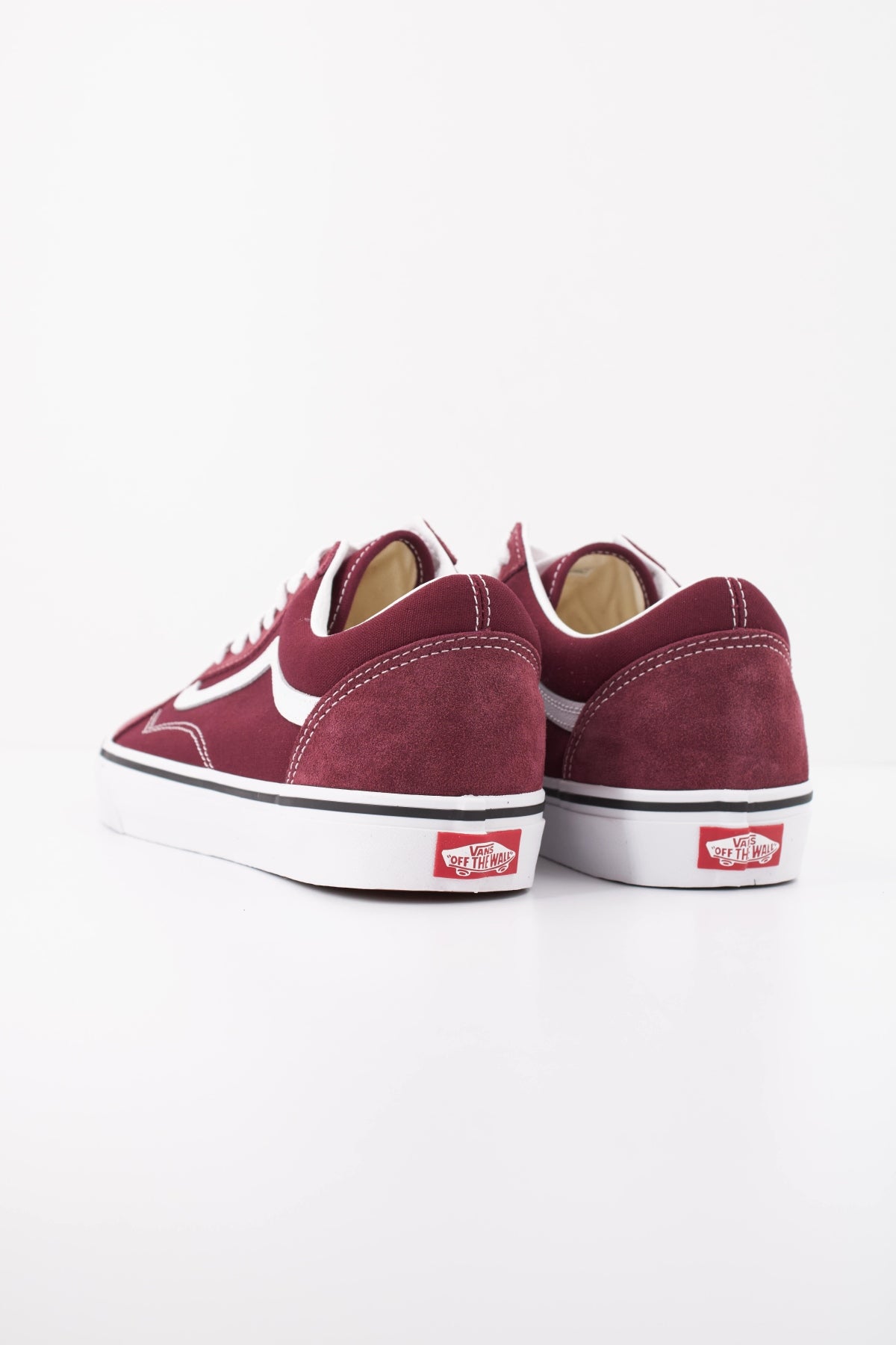 VANS VN0A38G15U71 en color BURDEOS (4)