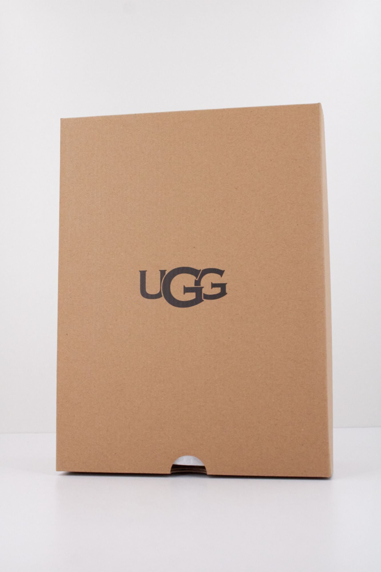 UGG W CLASSIC ULTRA MINI en color NEGRO (6)