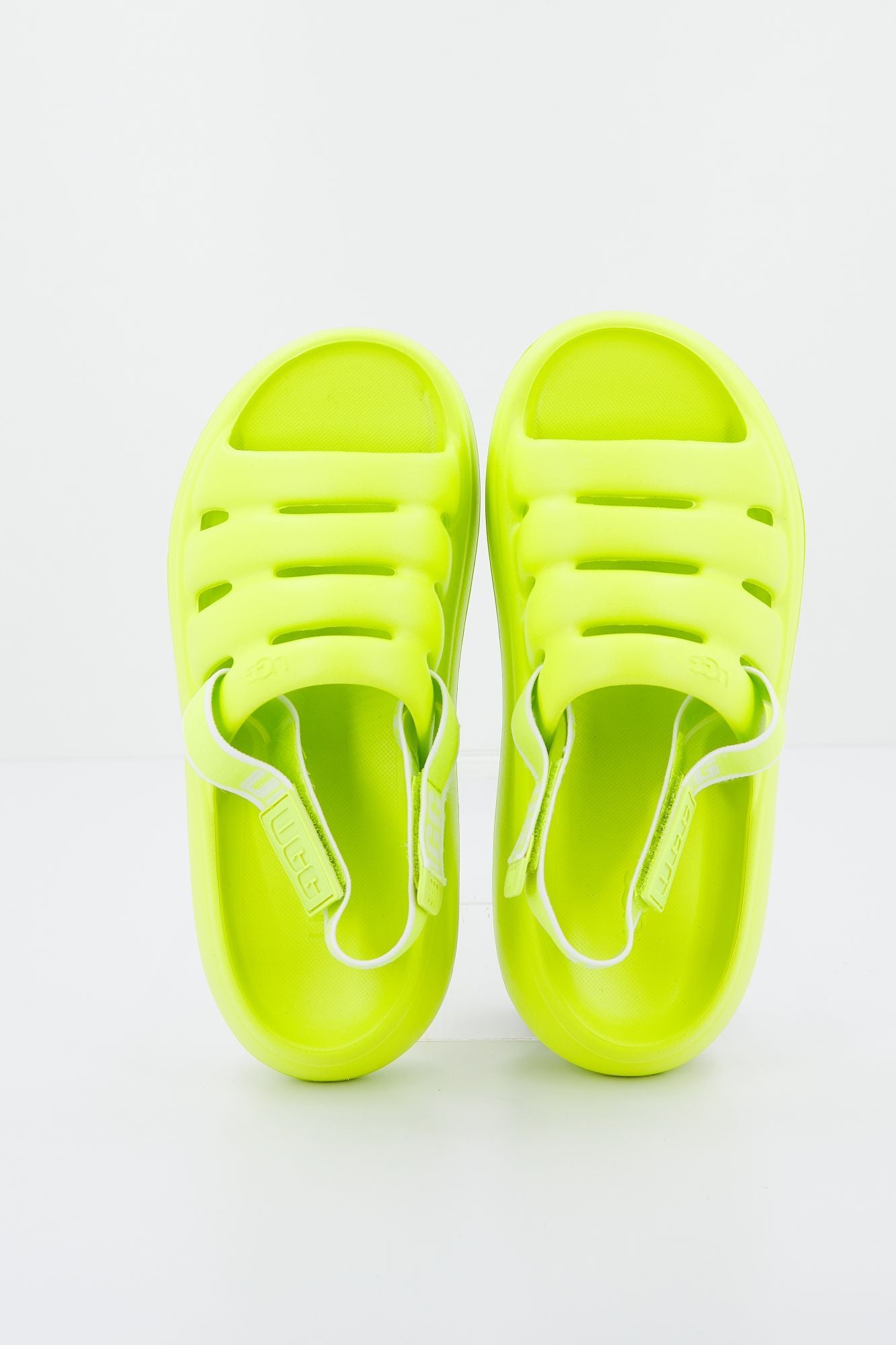 UGG 1126811U en color VERDE (1)