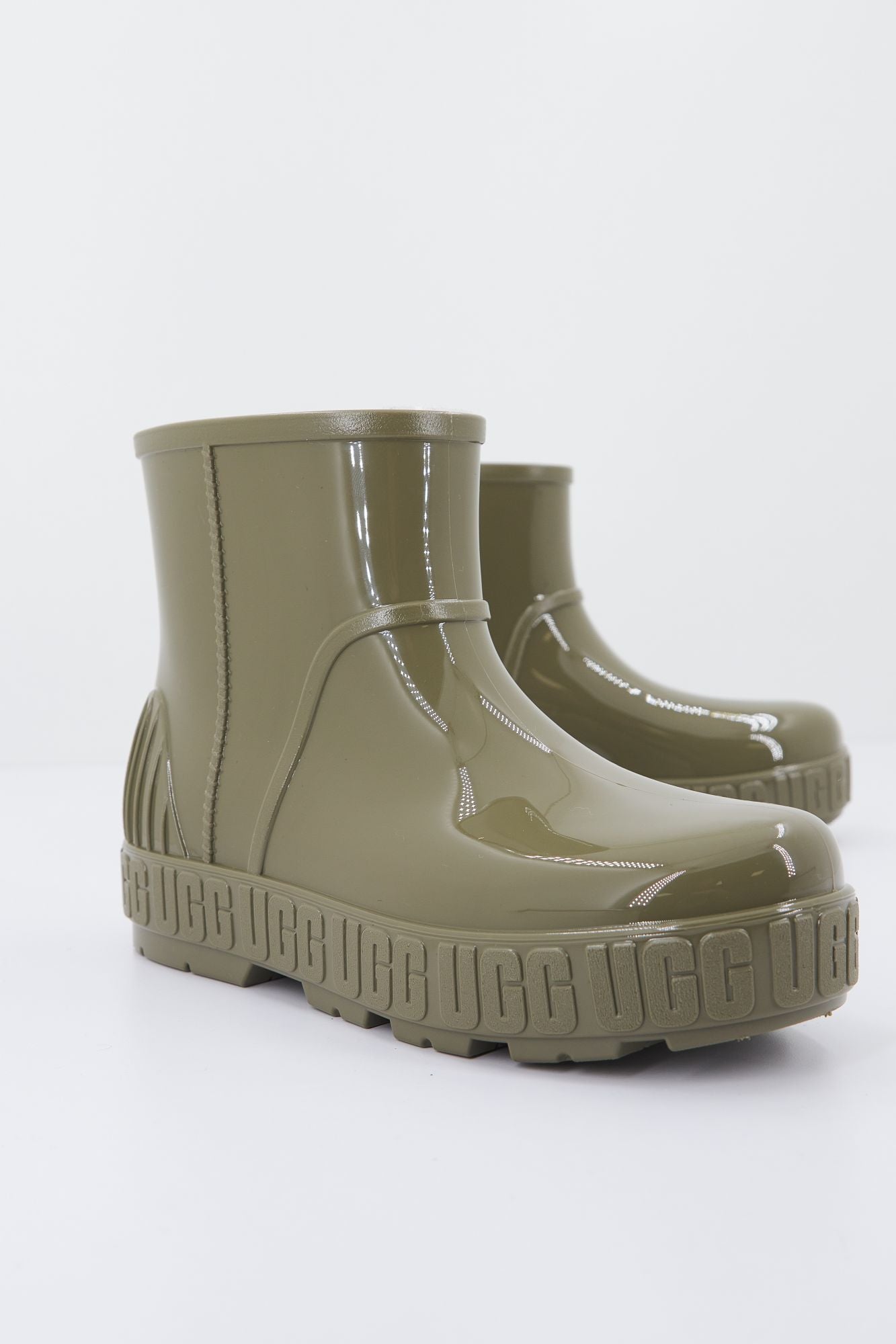 UGG W DRIZLITA en color VERDE (1)
