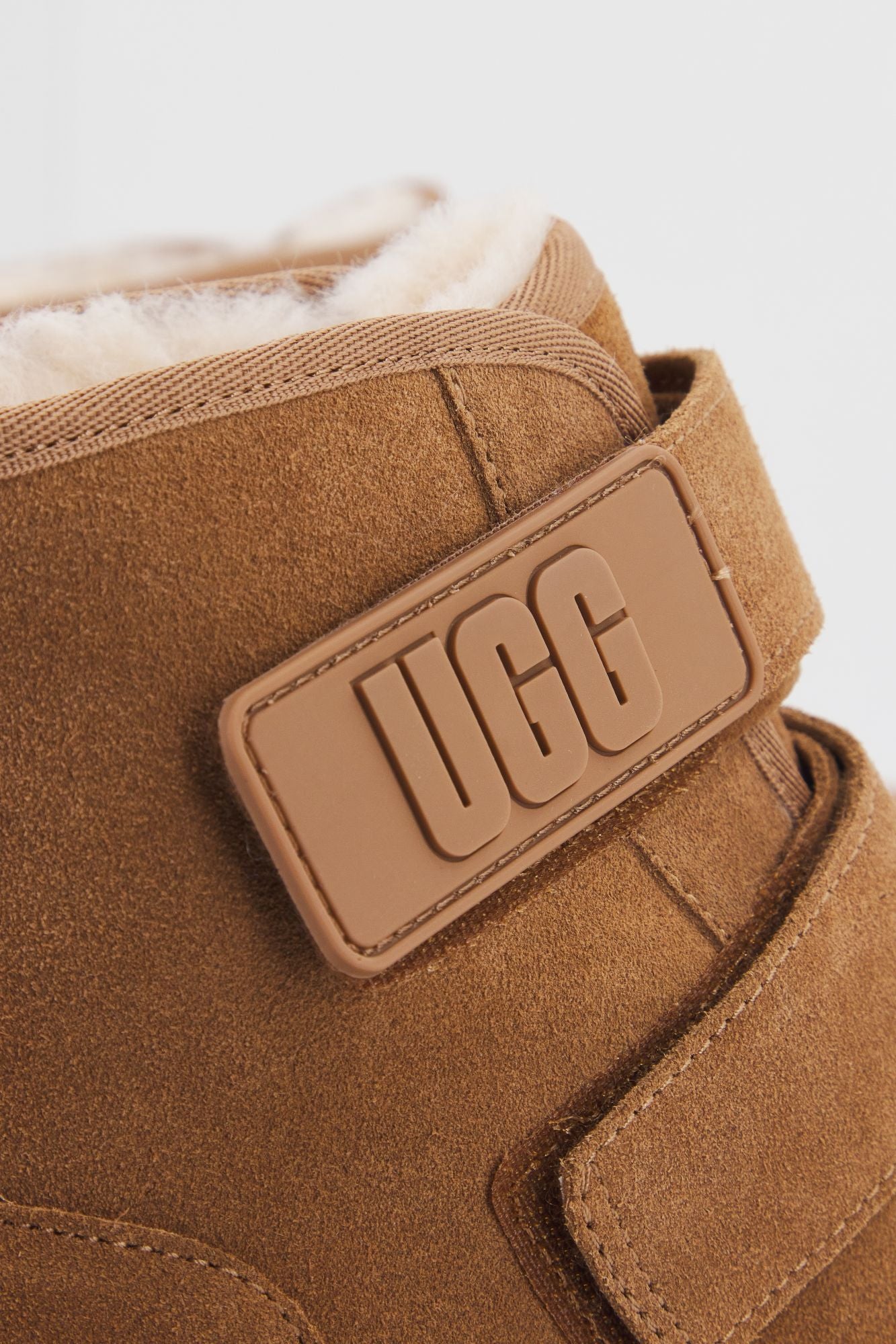 UGG NEUMEL PLATFORM en color MARRON (4)