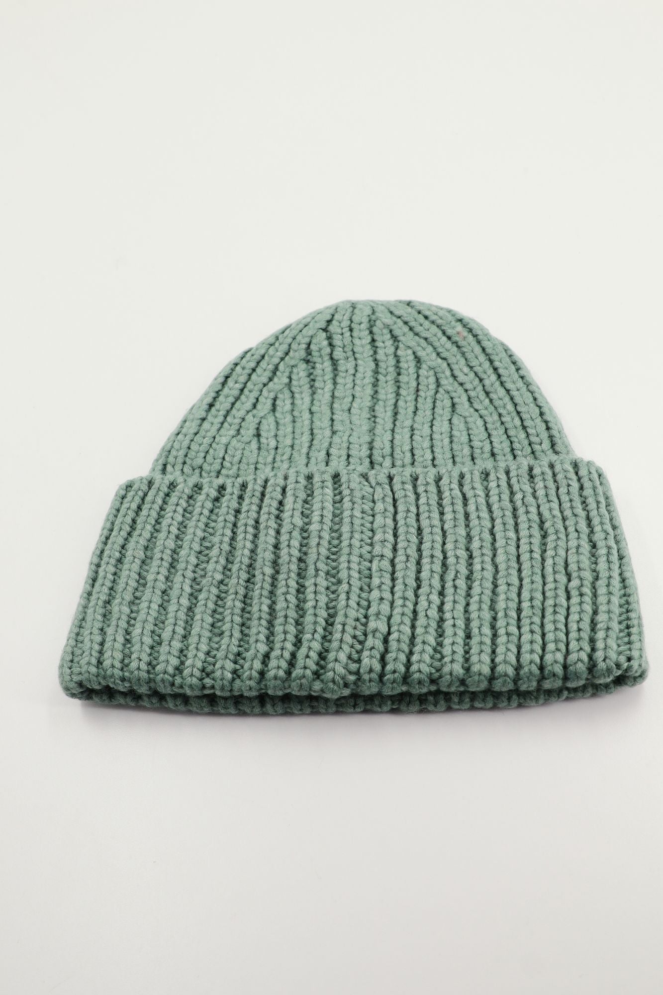 UGG CHUNKY RIB KNIT SCARF en color VERDE (3)