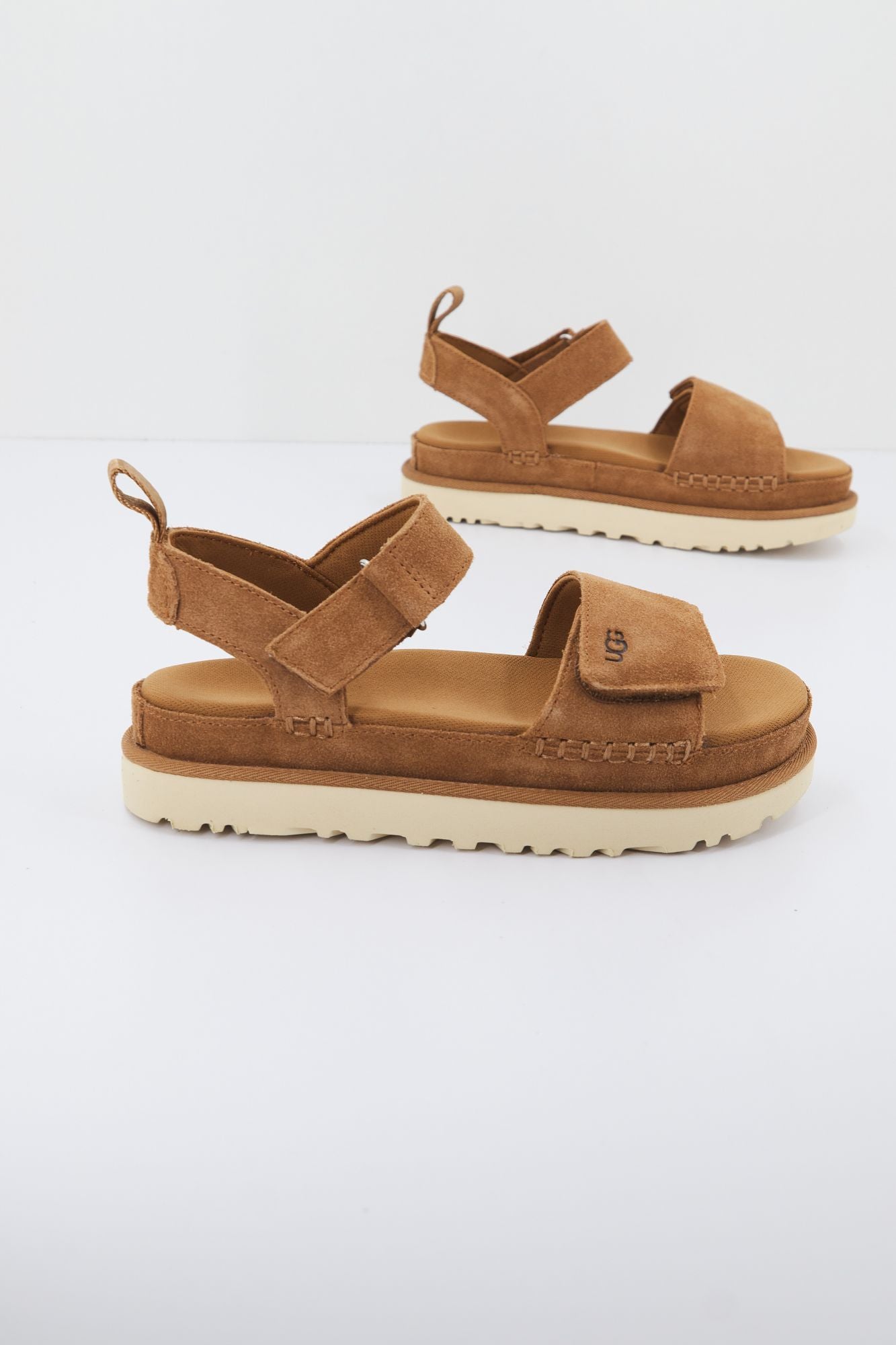 UGG Goldenstar en color MARRON (2)