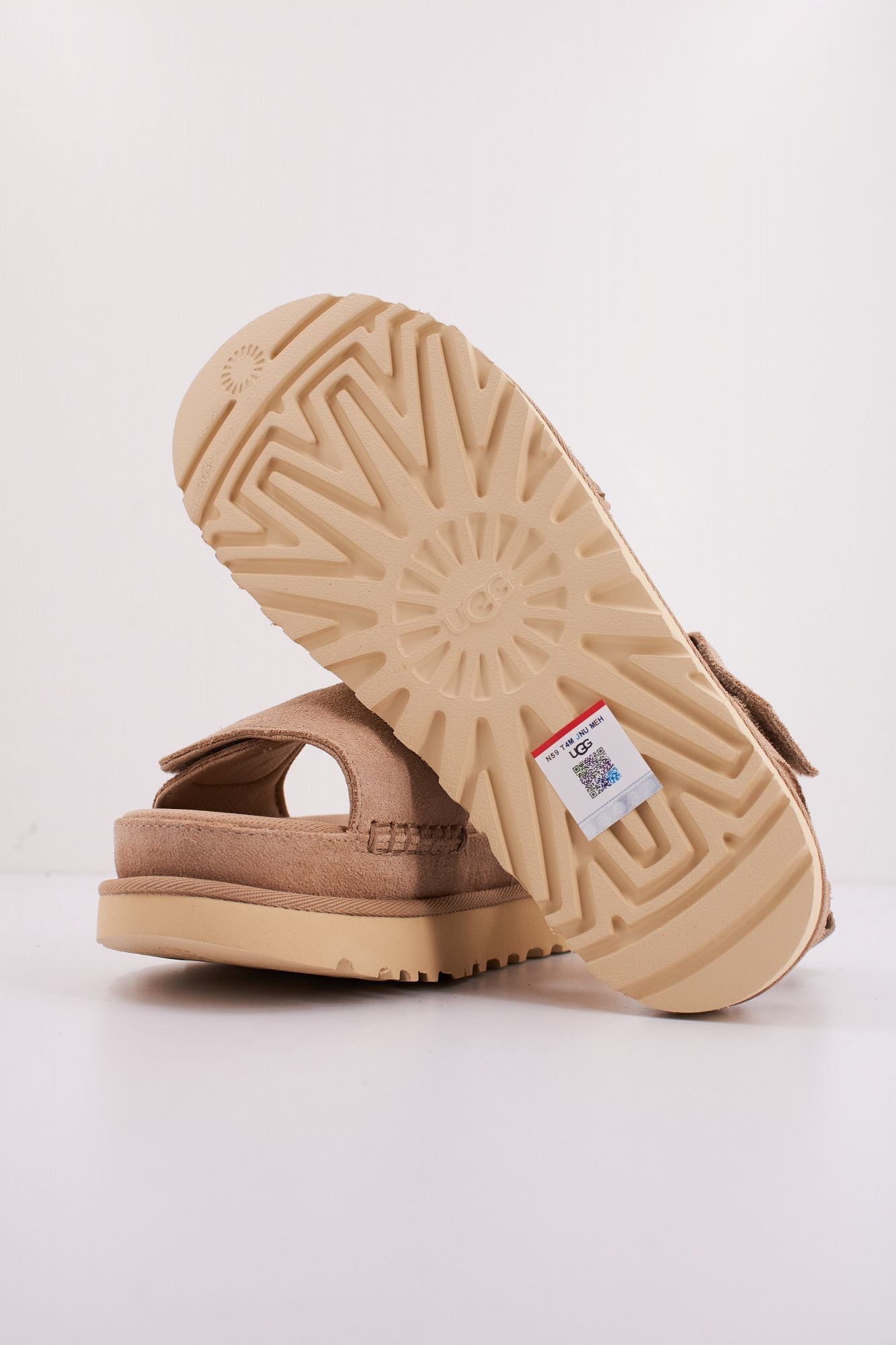 UGG W GOLDENSTAR en color MARRON CLARO (5)