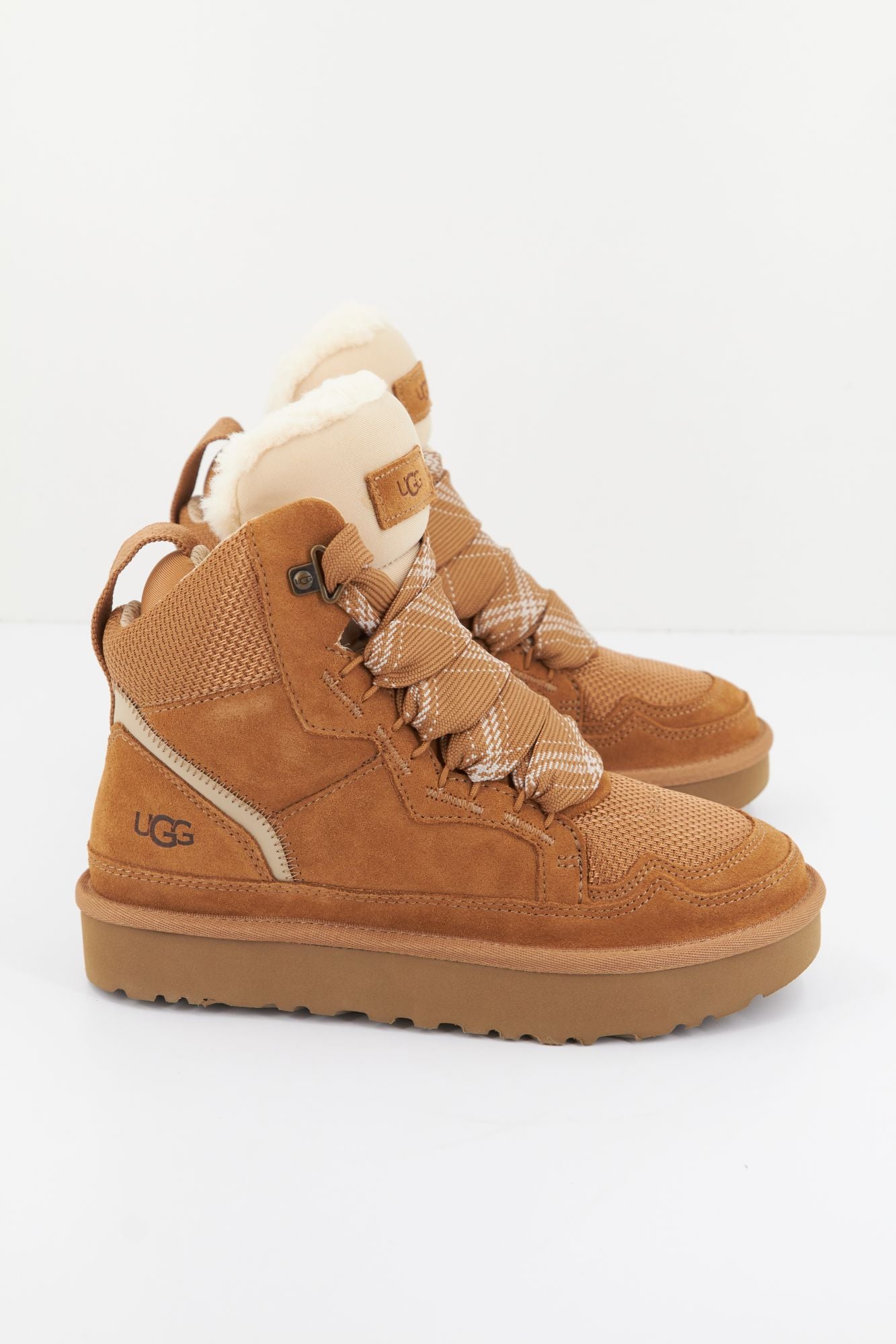 UGG W HIGHMEL en color MARRON CLARO (3)