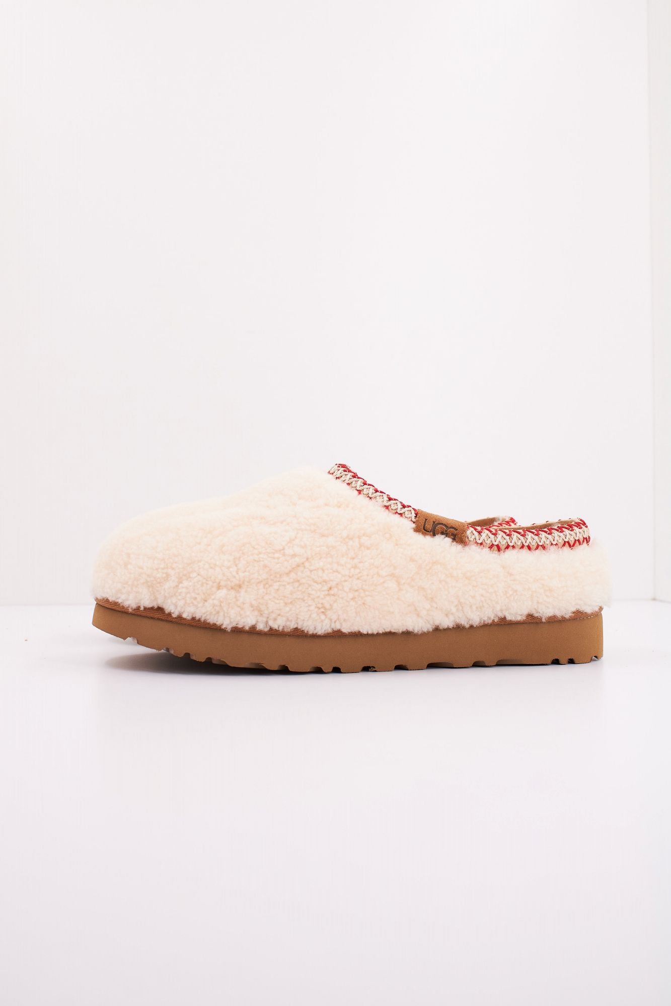 UGG W TASMAN MAXI CURLY en color BEIS (1)
