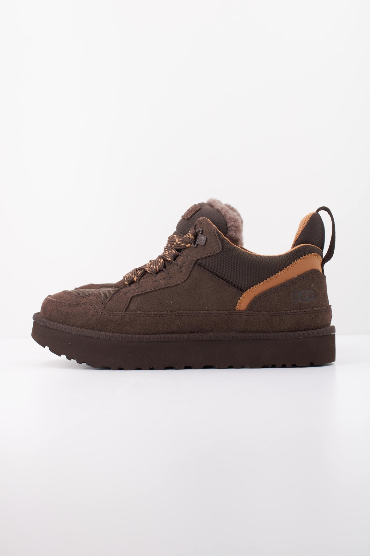 UGG 1170750U M LOWMEL en color MARRON (1)