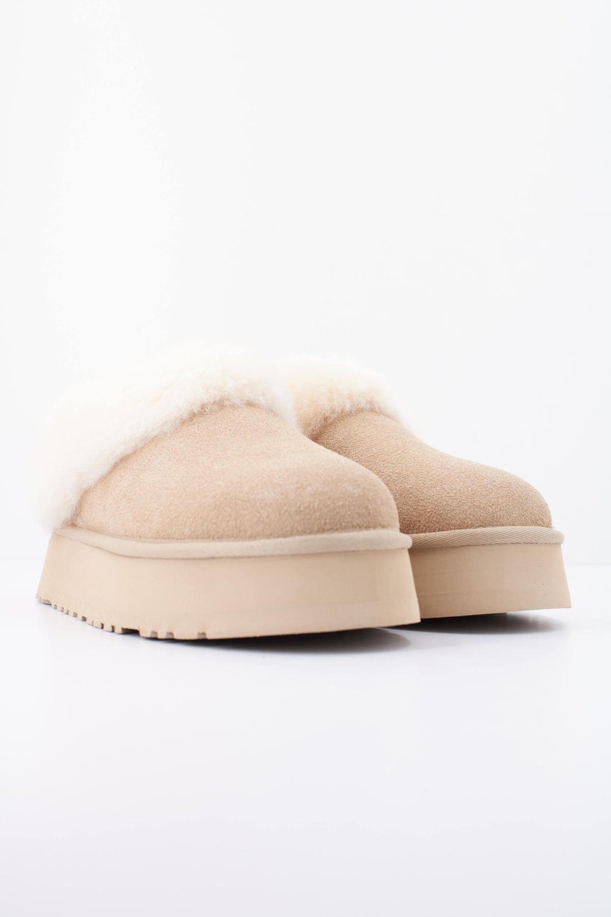 UGG 1171393U W TAZZELLE en color MARRON CLARO (2)
