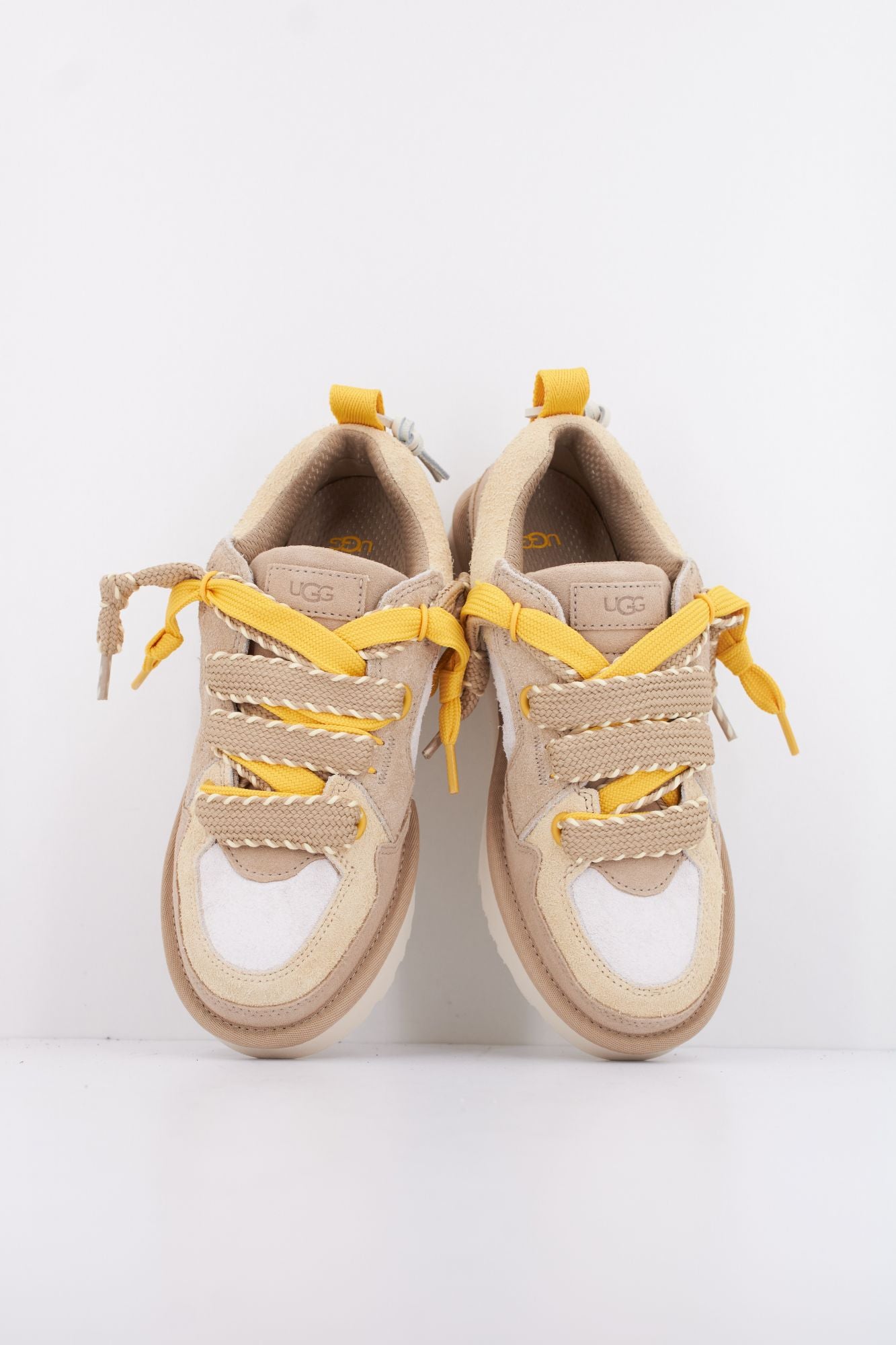 UGG W LO LOWMEL BIARRITZ en color MARRON (3)