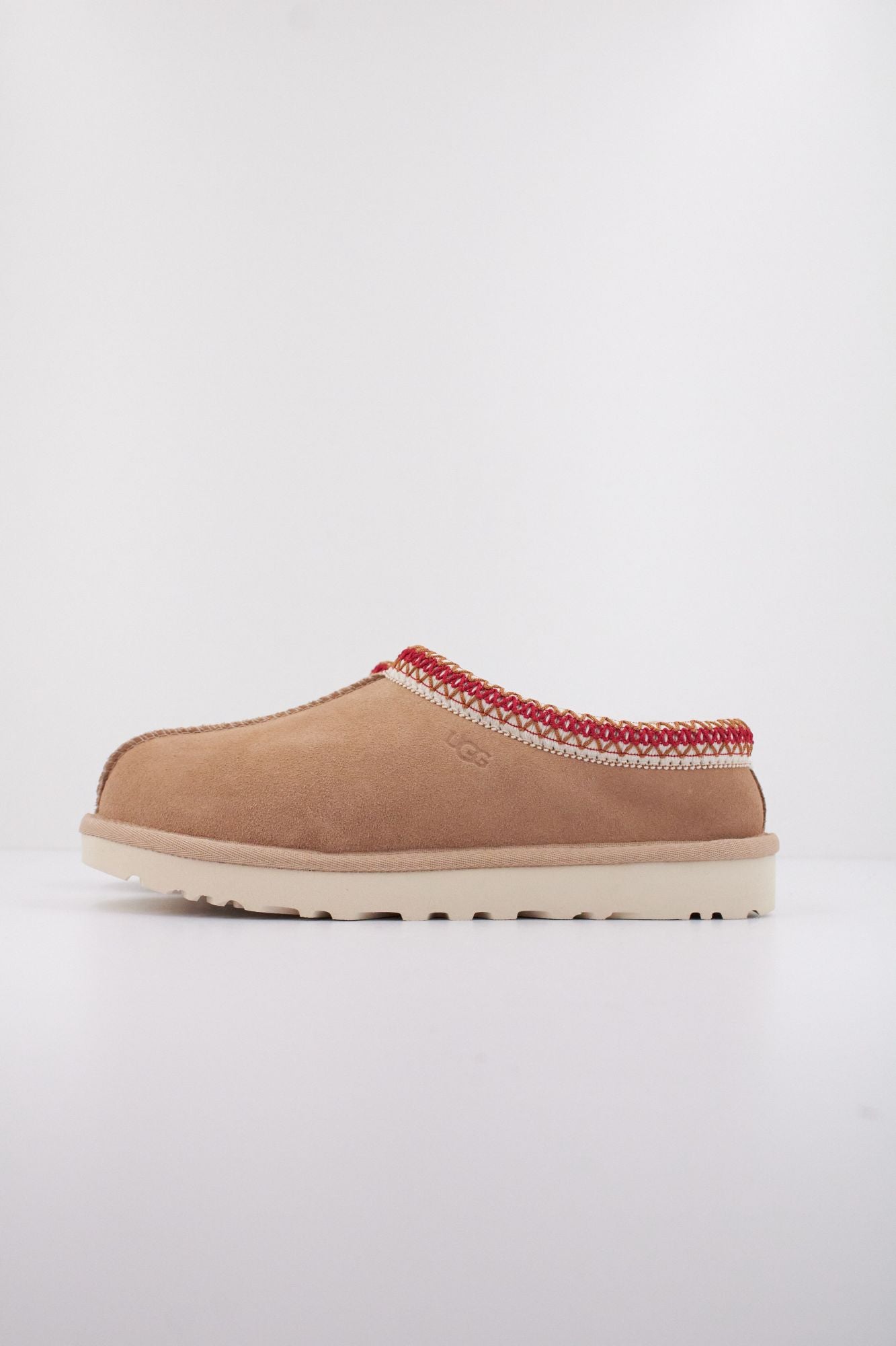 UGG W TASMAN II en color MARRON CLARO (1)