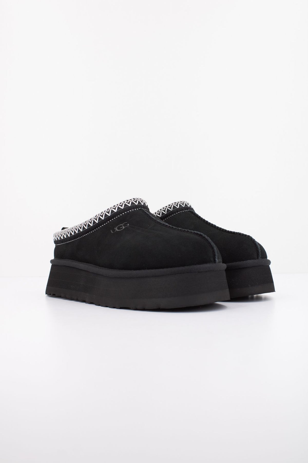 UGG TAZZ II en color NEGRO (2)