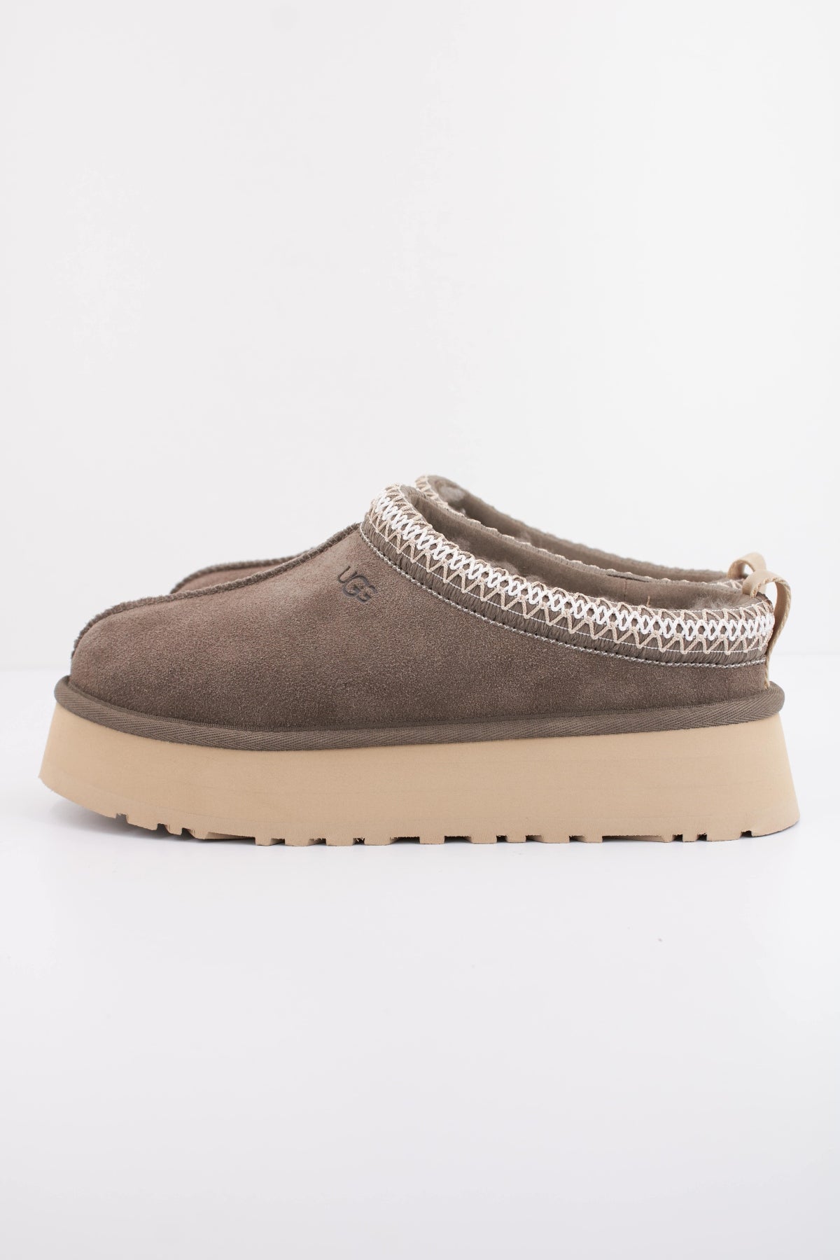 UGG TAZZ II en color GRIS (1)