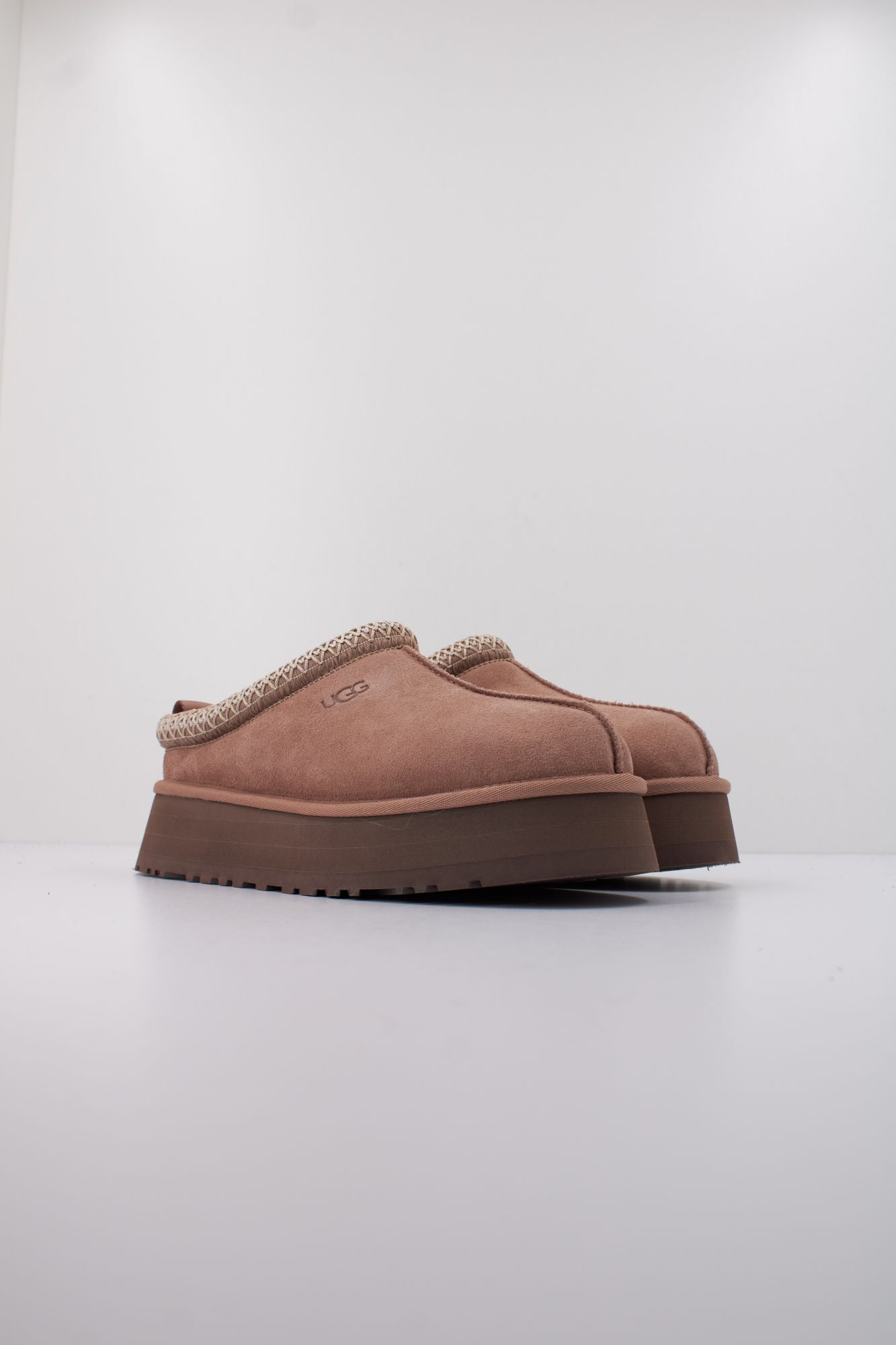 UGG W TAZZ II en color MARRON (2)