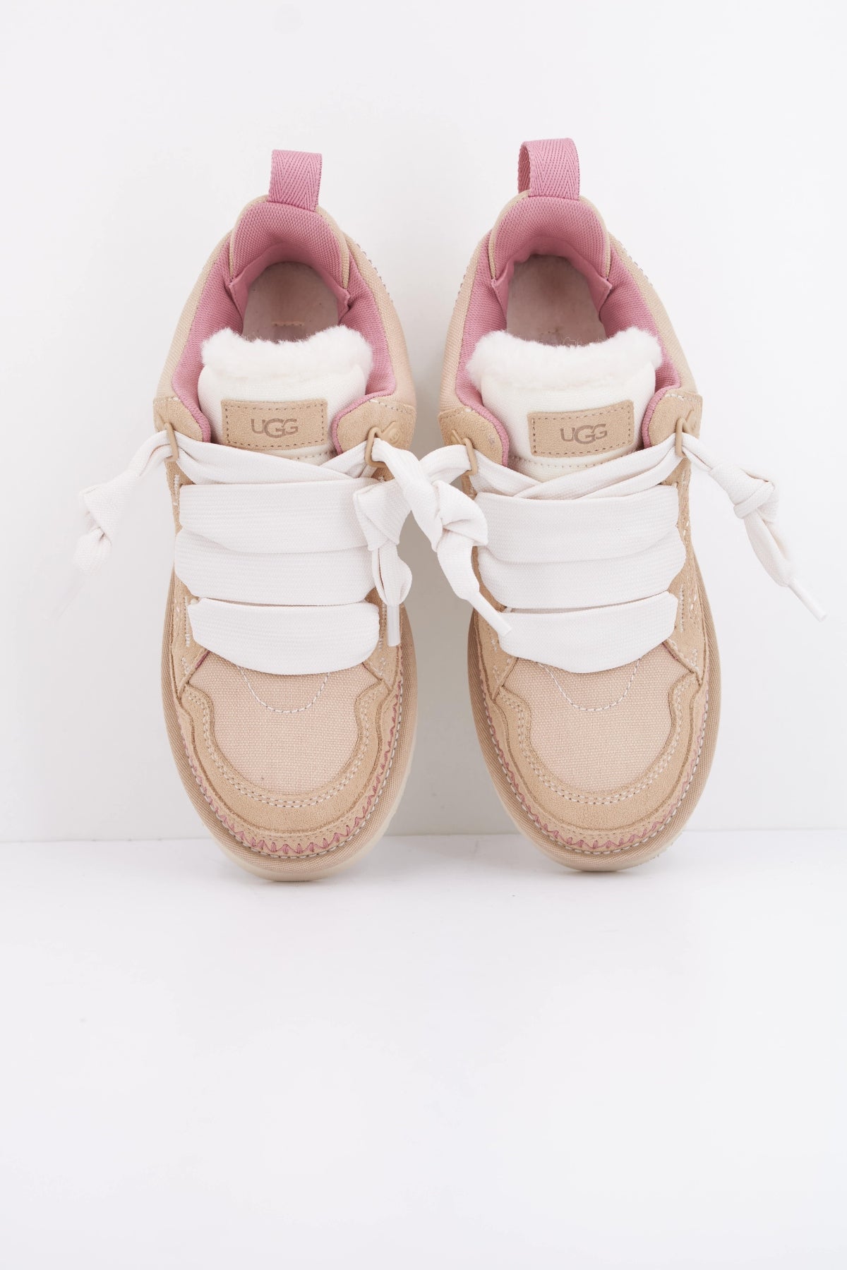 UGG W LOWMEL MEADOW en color MARRON (3)