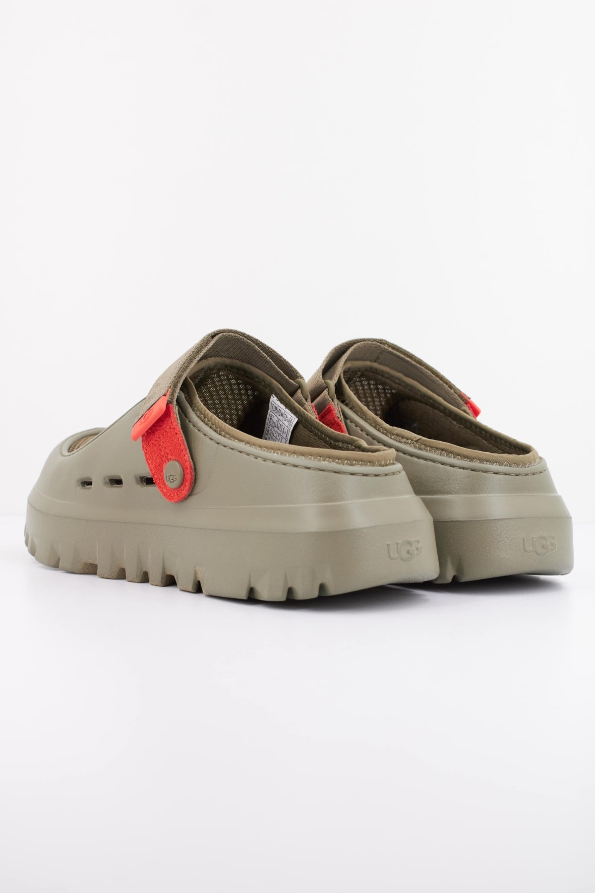 UGG M PEAKMOD BREATHE en color VERDE (4)
