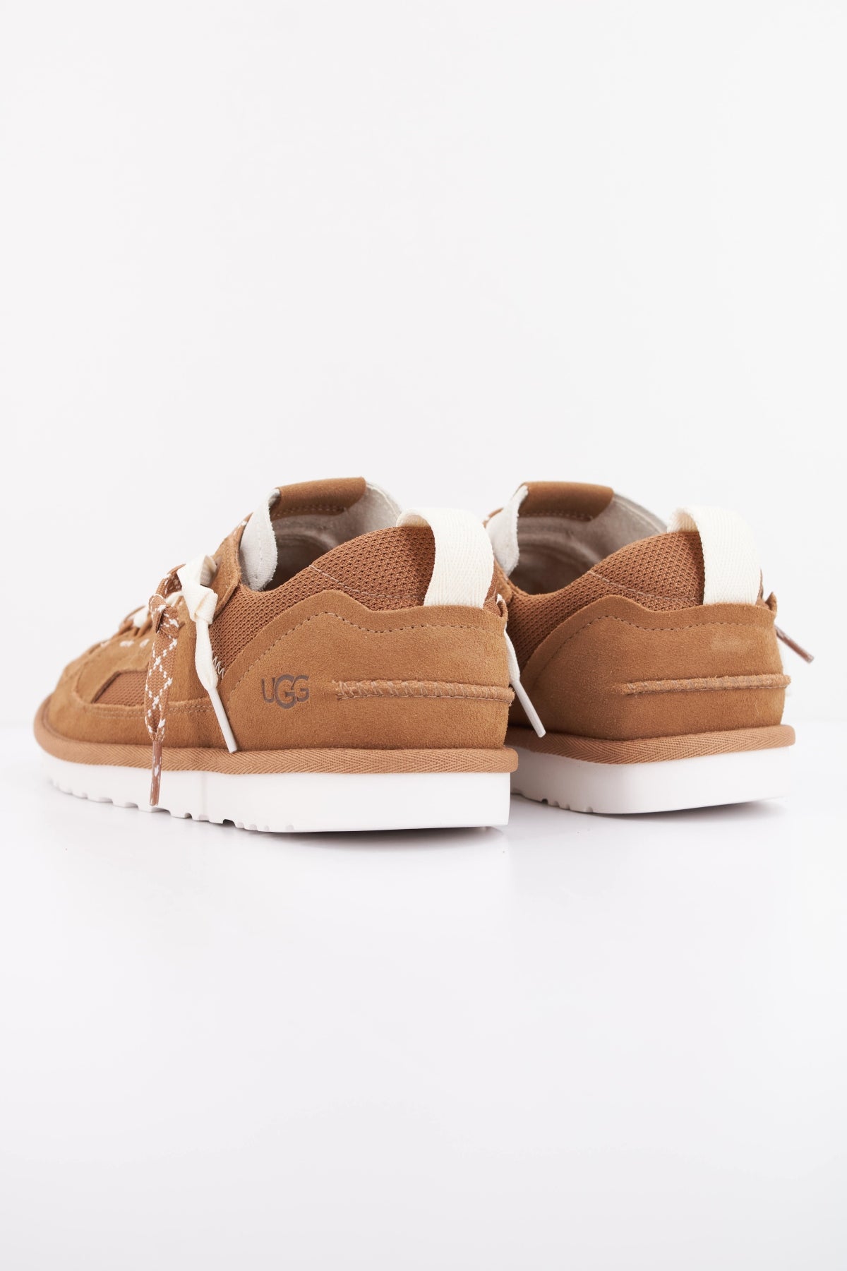 UGG M MINIMEL en color MARRON (4)