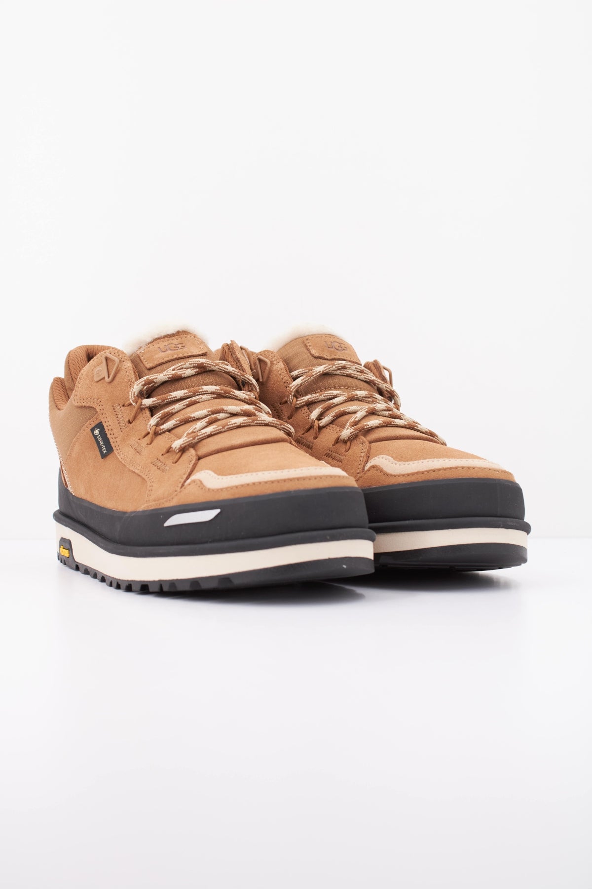 UGG 1180512U en color MARRON (2)