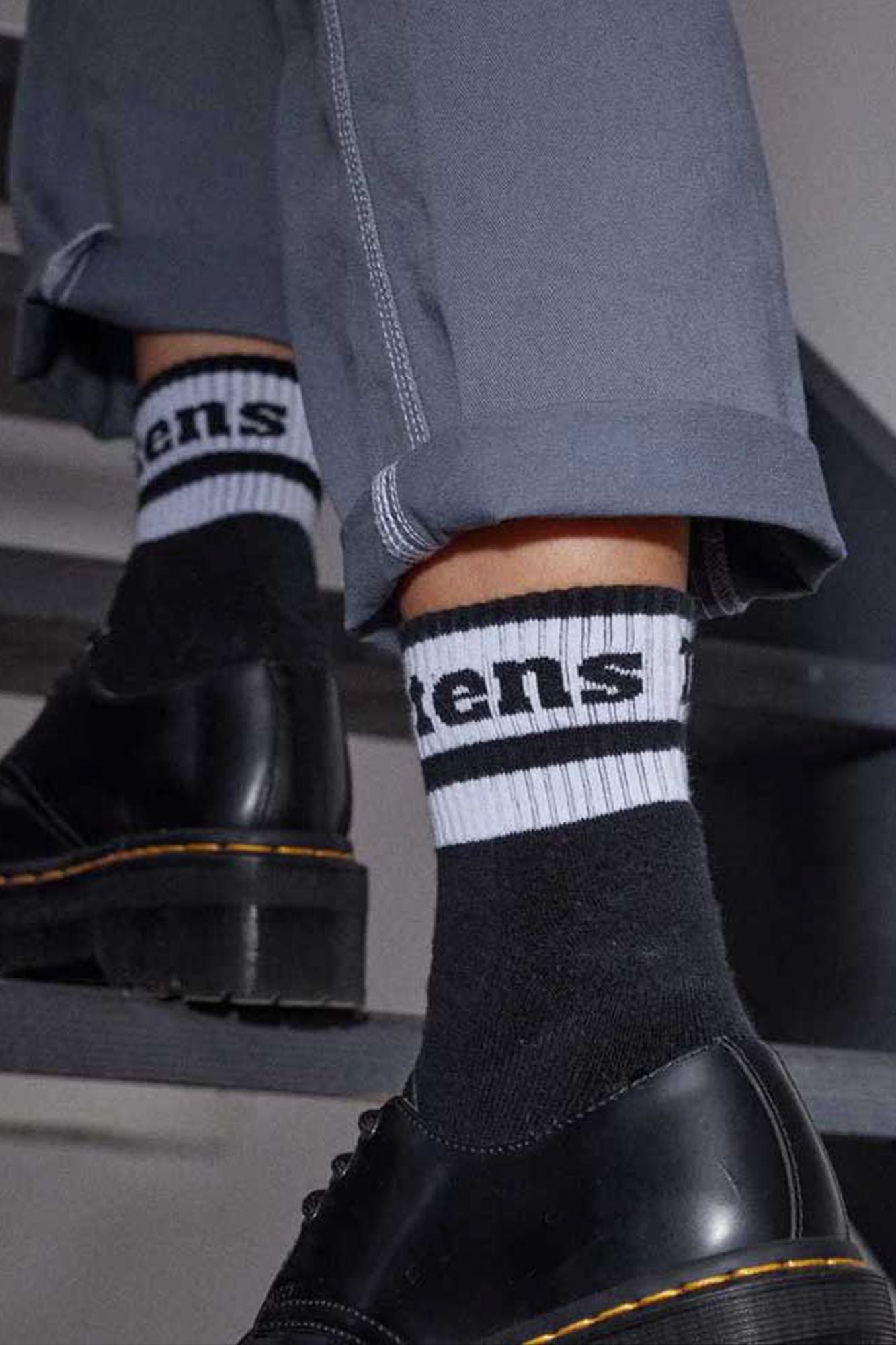 DR. MARTENS SHORT ATHLETIC 3PK SOCK en color NEGRO (4)