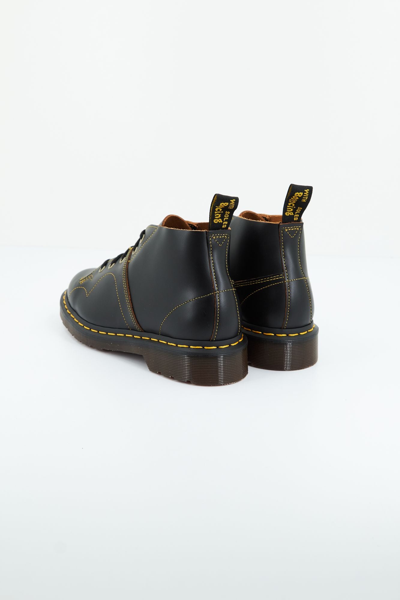 DR. MARTENS CHURCH MONKEY BOOT en color NEGRO (3)