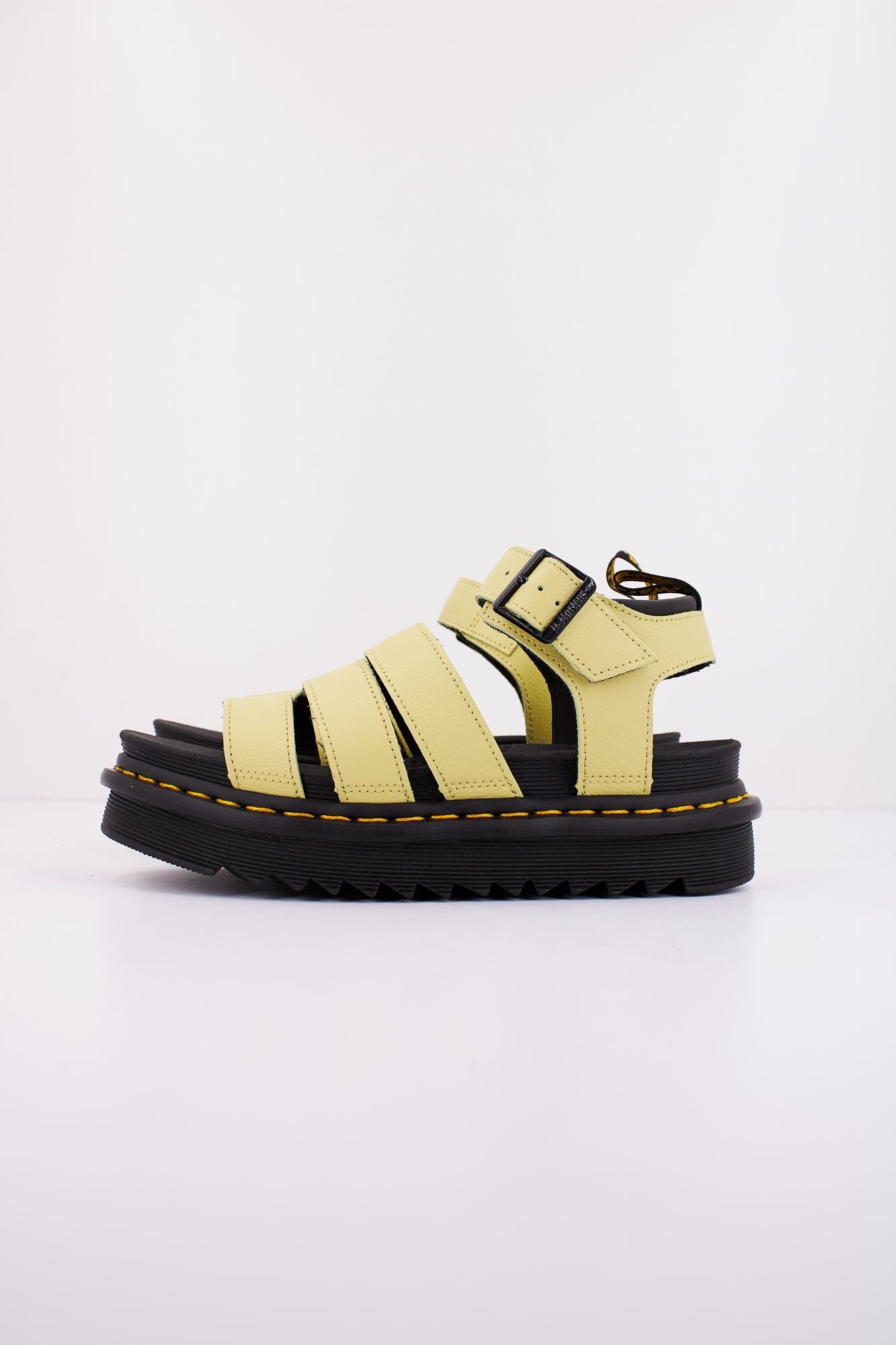 DR. MARTENS BLAIRE en color VERDE (1)