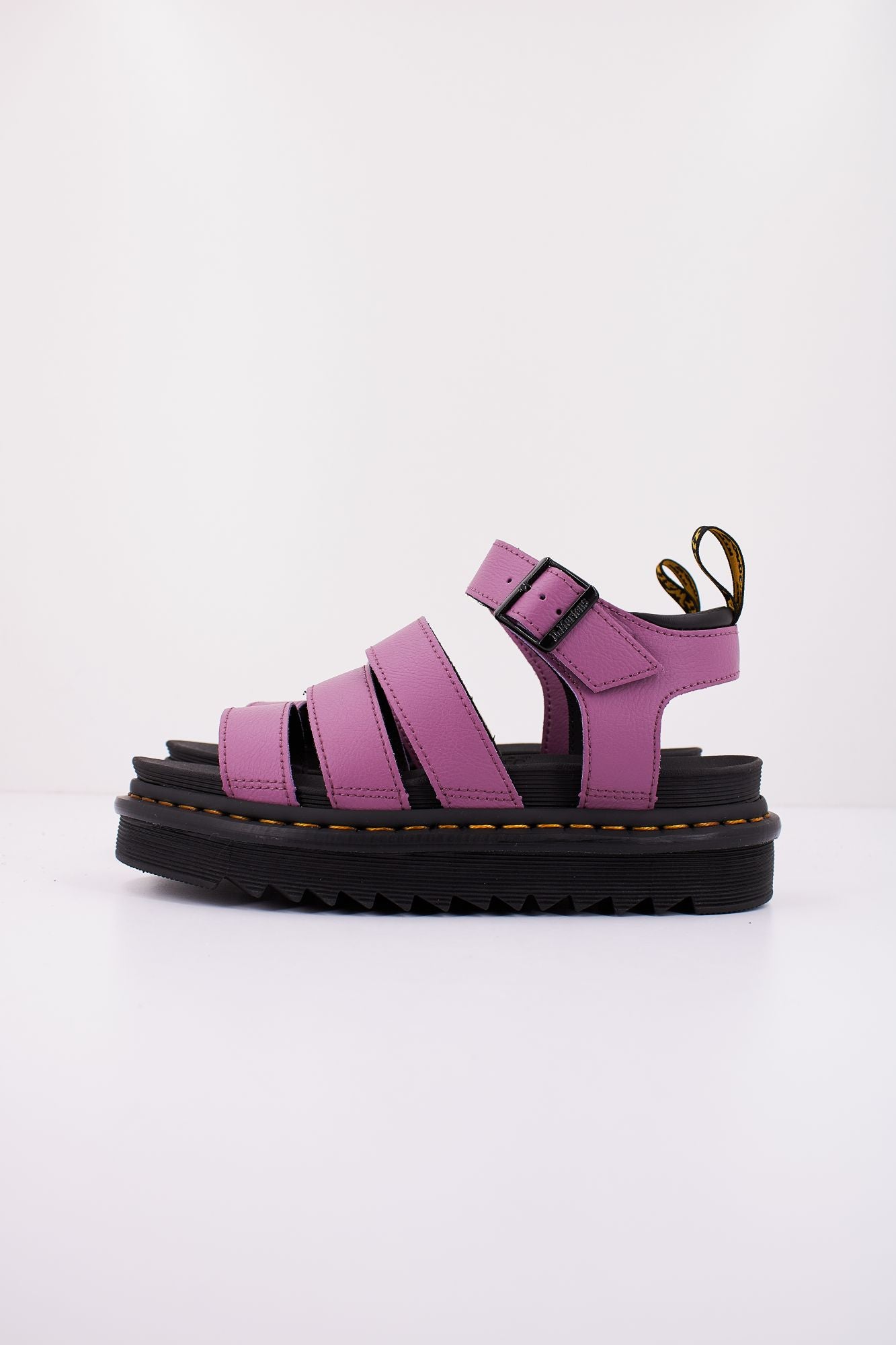 DR. MARTENS BLAIRE en color ROSA (1)