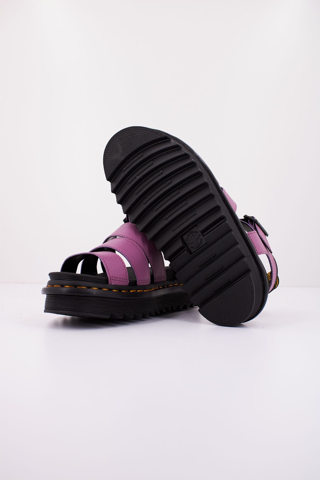 DR. MARTENS BLAIRE en color ROSA (4)