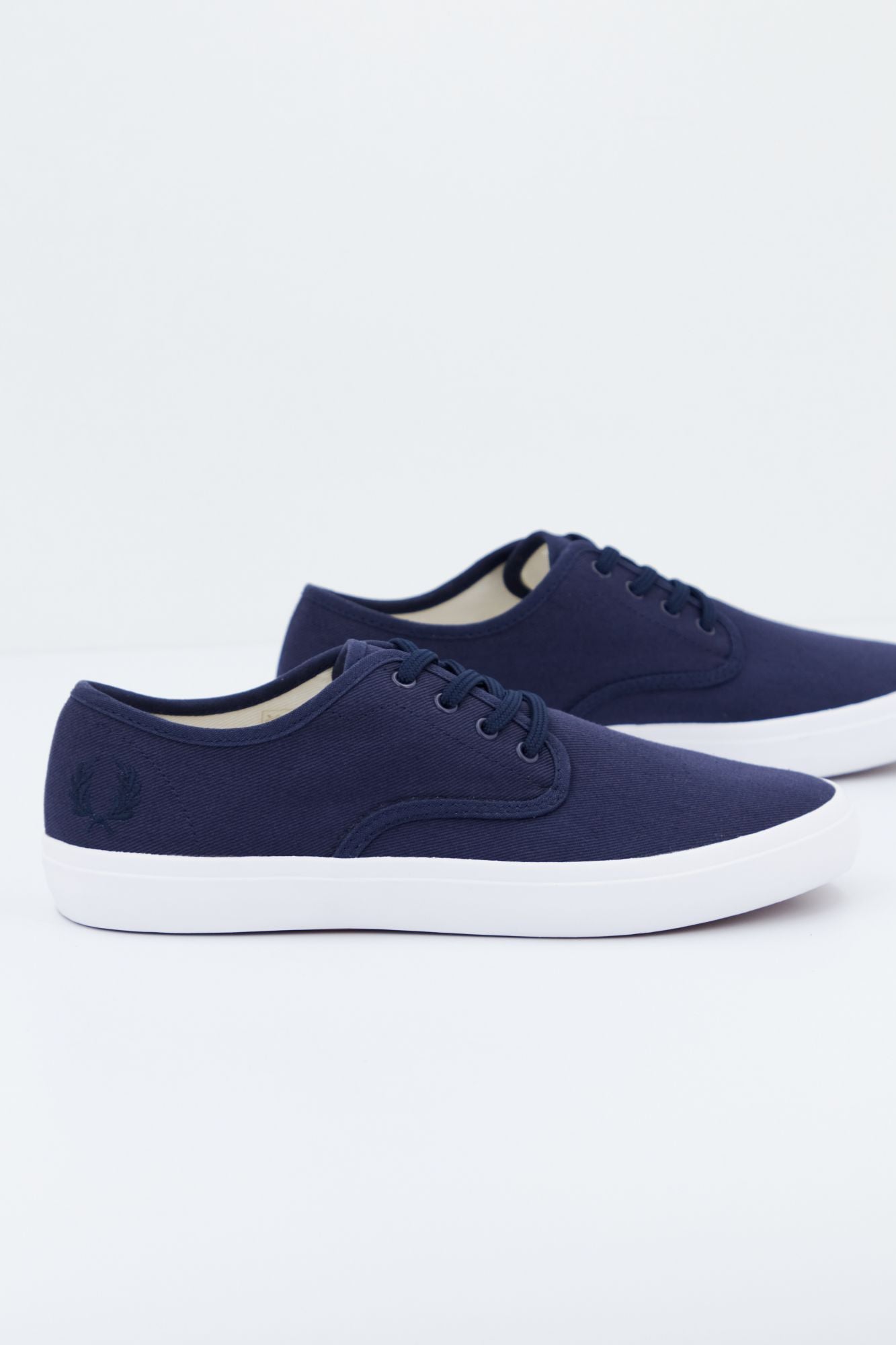 FRED PERRY MERTON TWILL en color AZUL (2)
