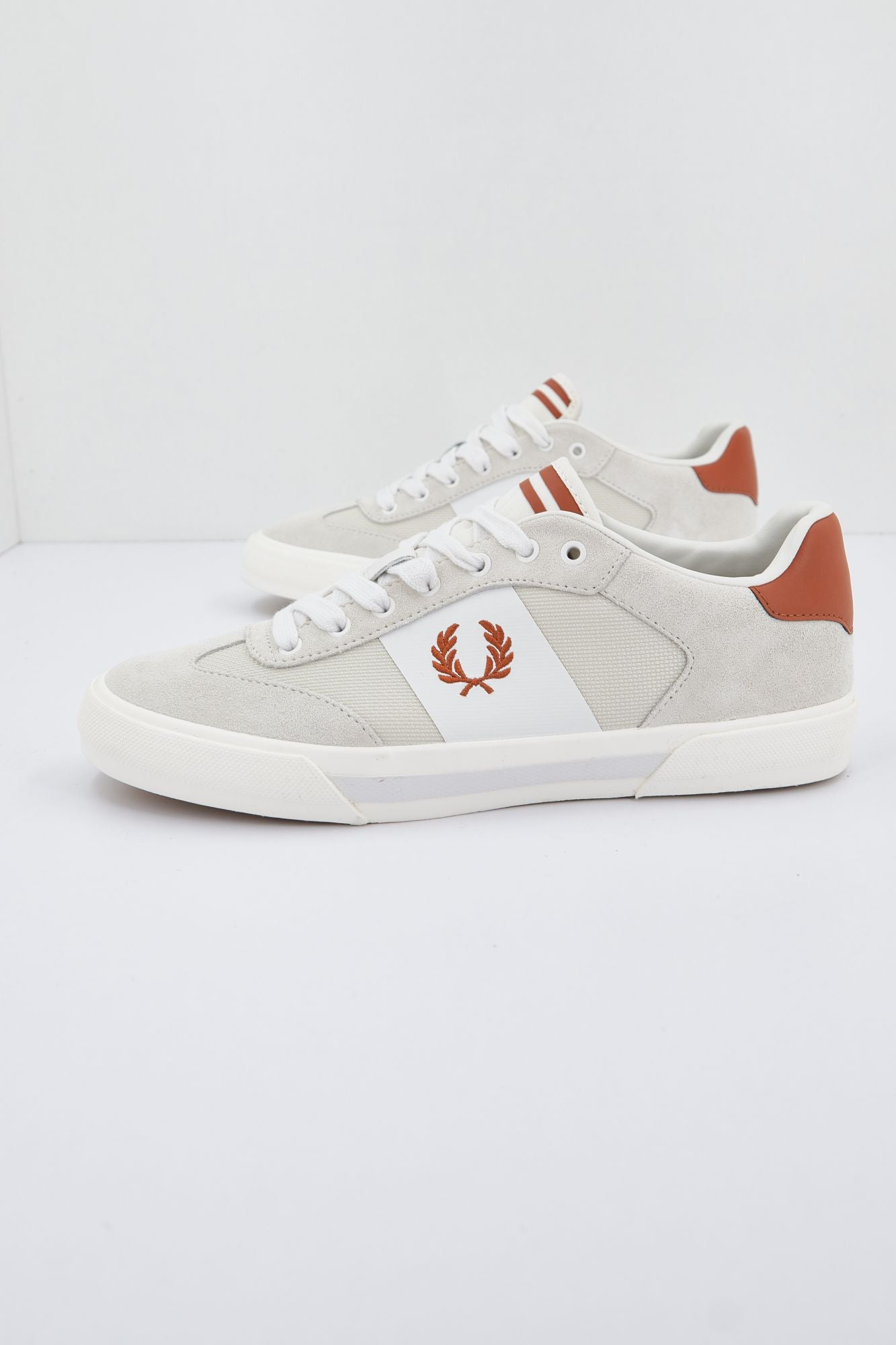 FRED PERRY CLAY en color BEIS (2)