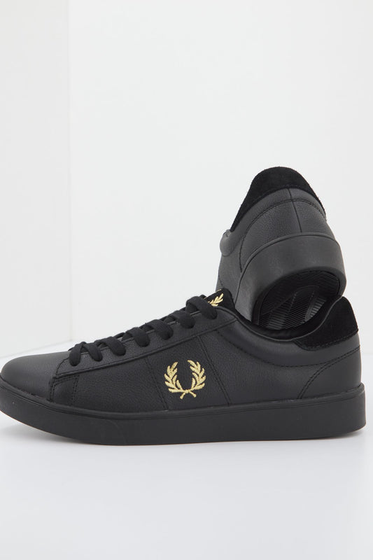 FRED PERRY SPENCER TUMBLED LTH en color NEGRO (2)