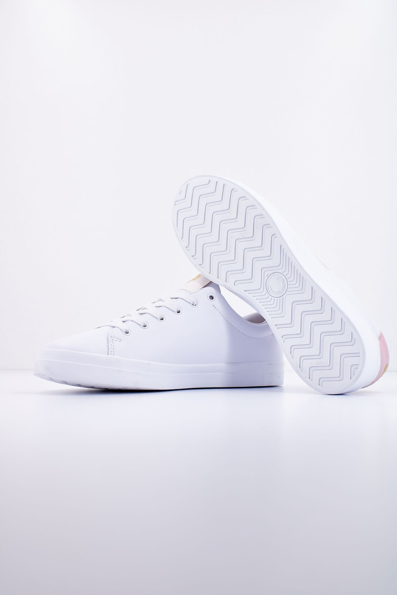 FRED PERRY LOTTIE LEATHER en color BLANCO (4)